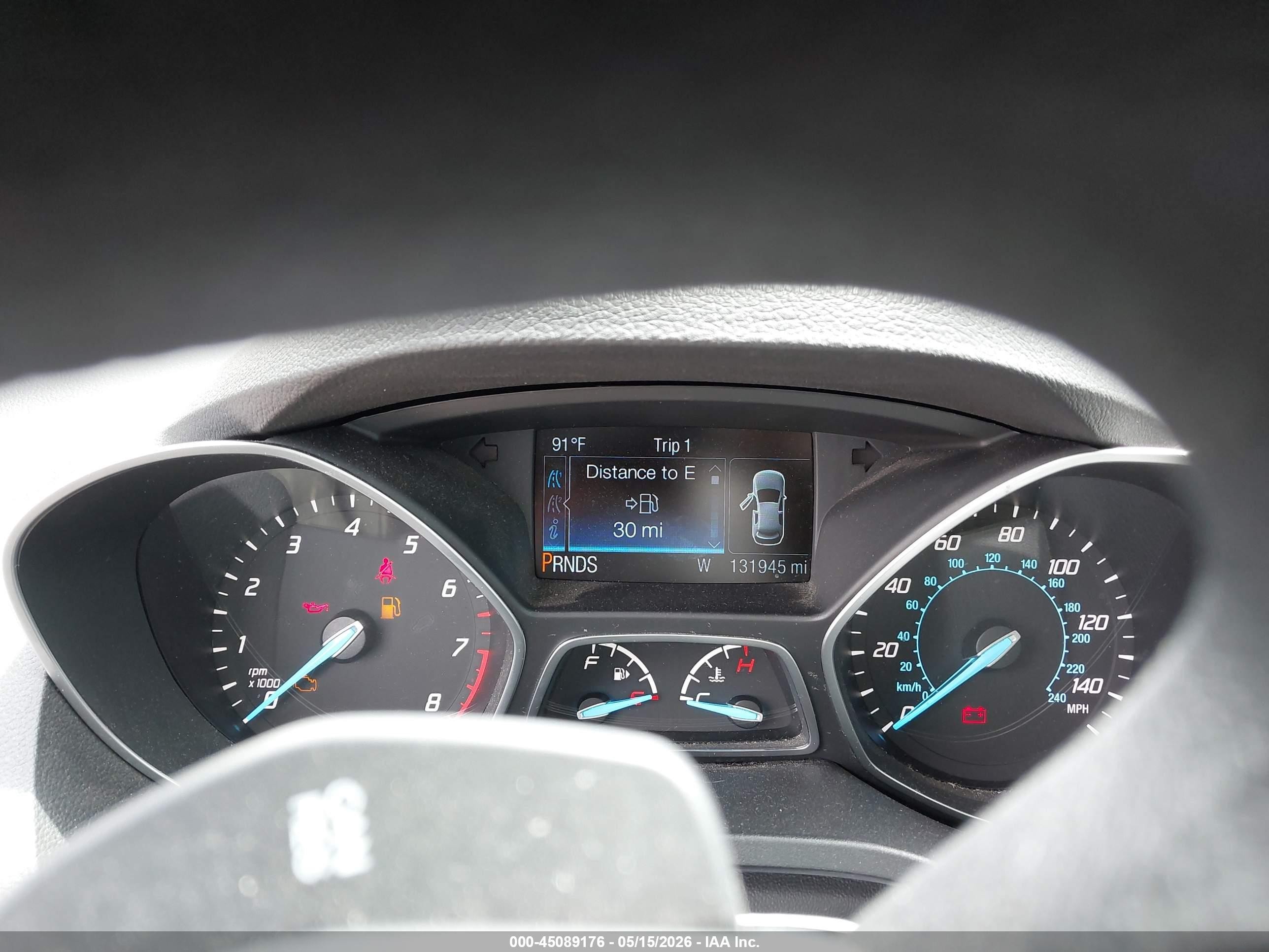 2015 Ford Escape Se Серебряный vin: 1FMCU9GX3FUB17948