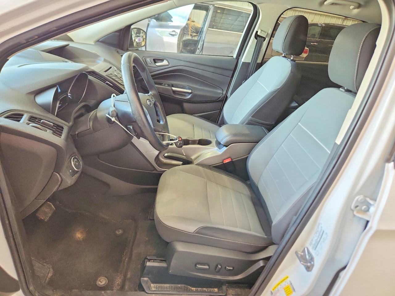 2015 Ford Escape Se White vin: 1FMCU9GX3FUB50254