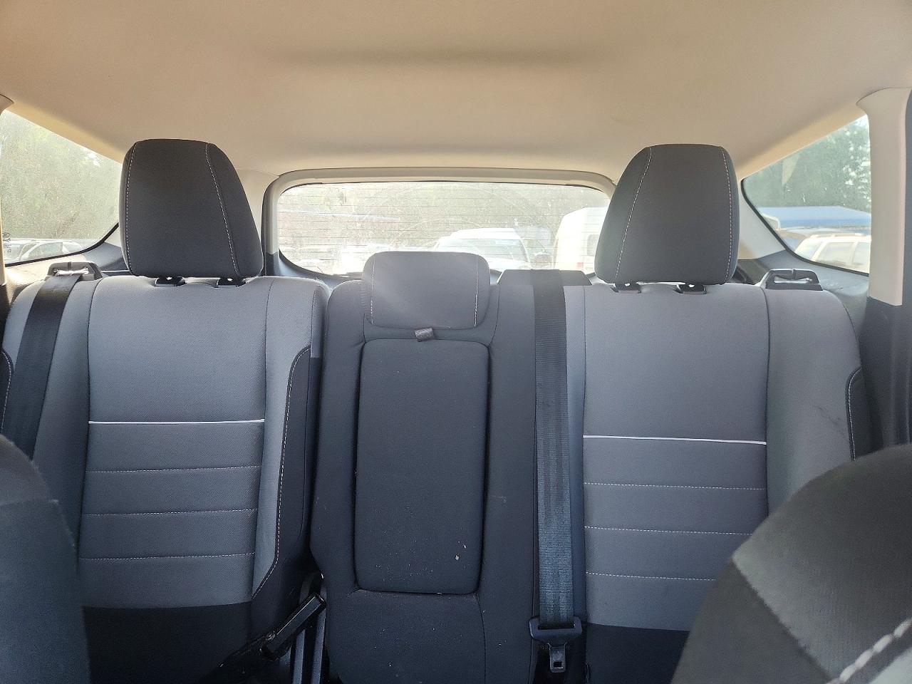 2015 Ford Escape Se White vin: 1FMCU9GX3FUB96991
