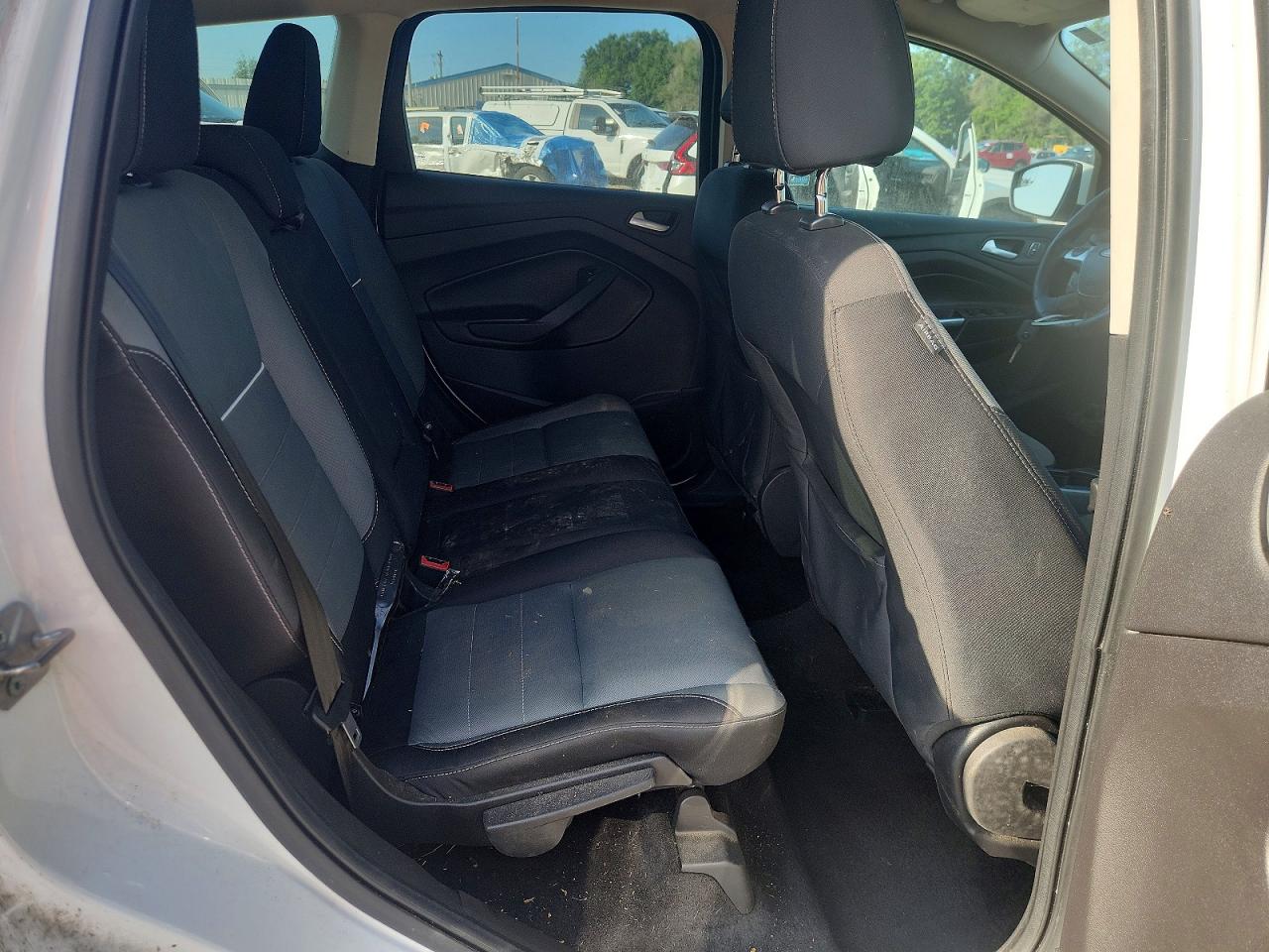 2015 Ford Escape Se White vin: 1FMCU9GX3FUB96991