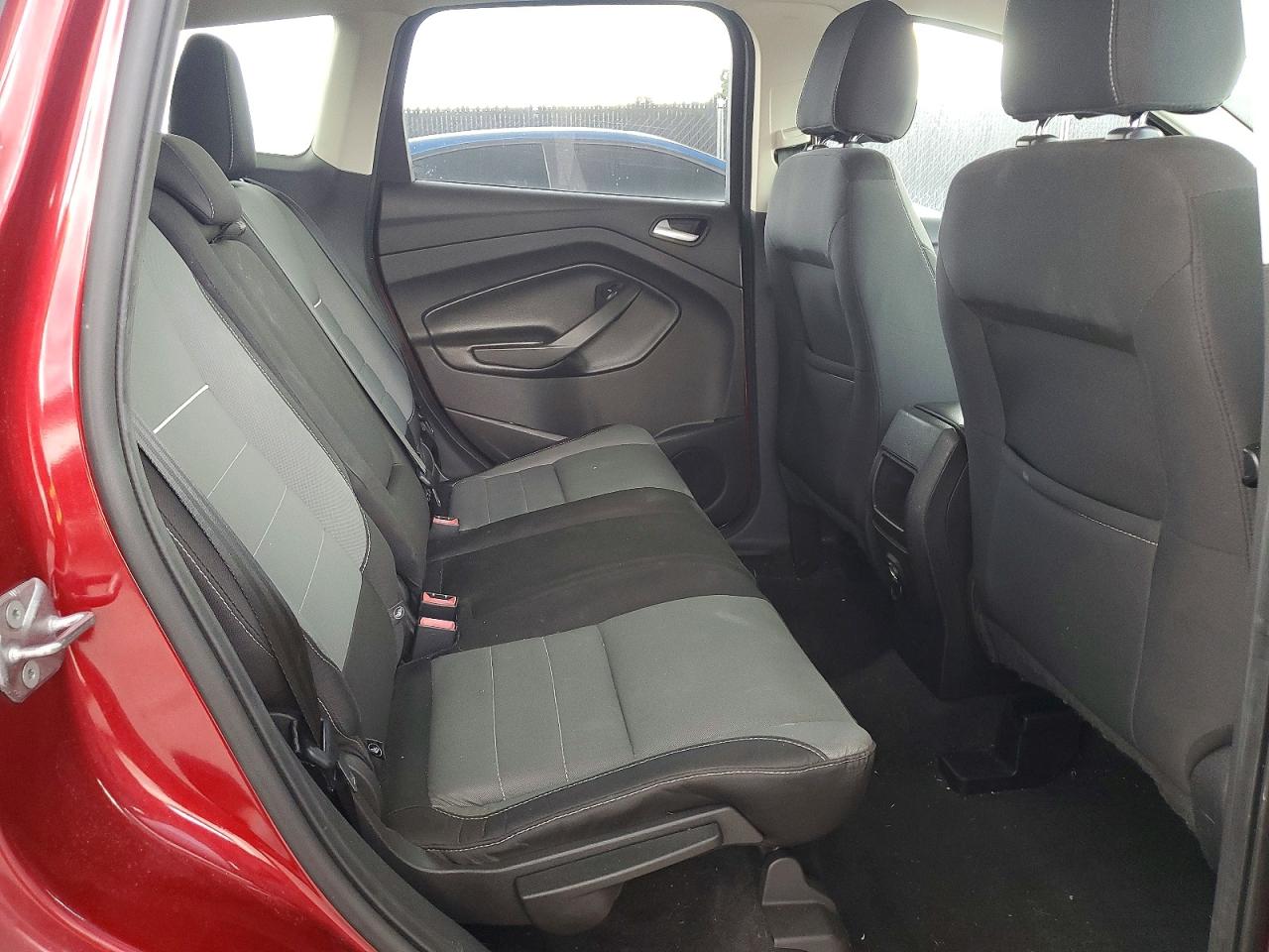 2015 Ford Escape Se Red vin: 1FMCU9GX3FUC22358