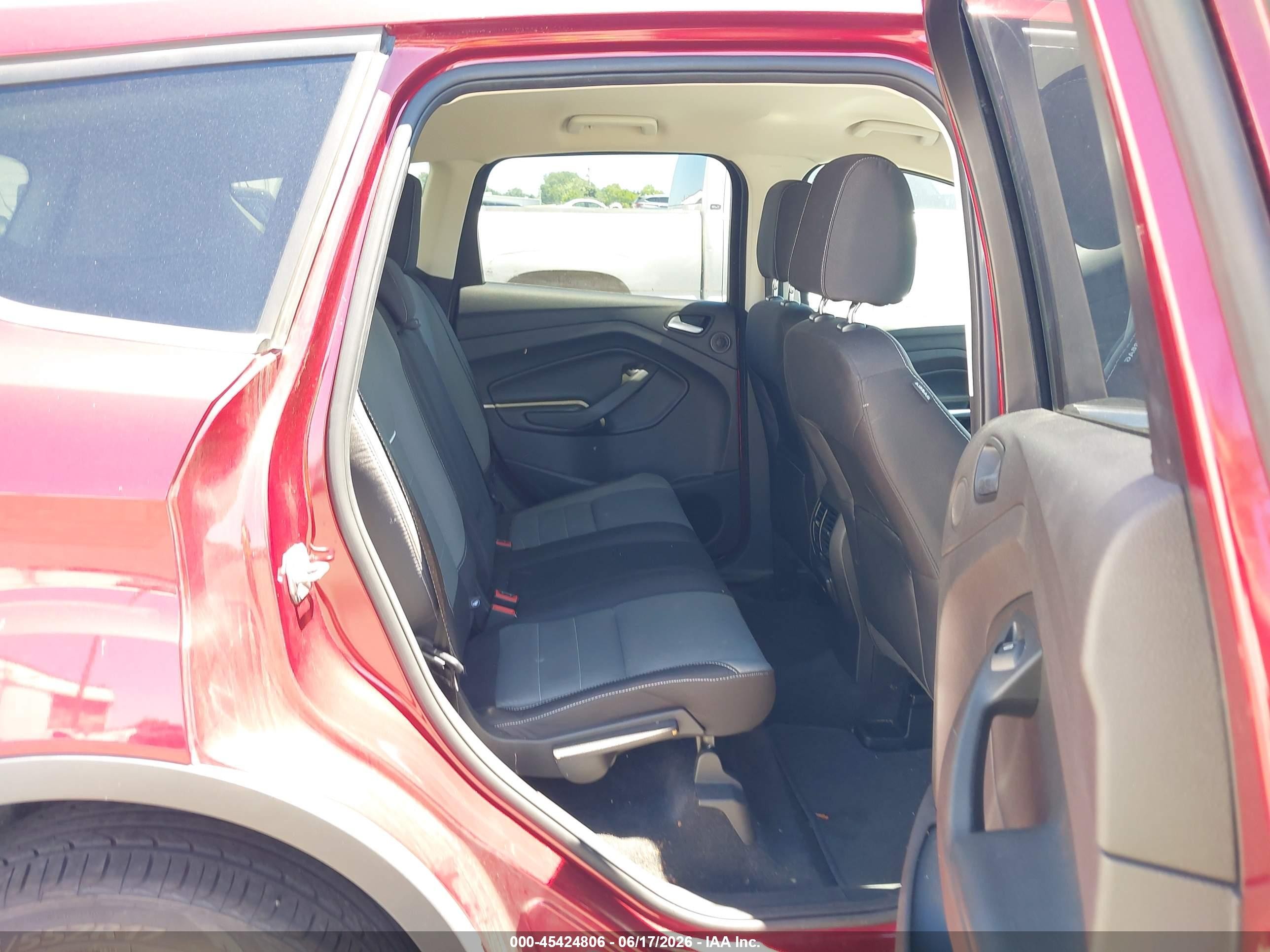 2015 Ford Escape Se Red vin: 1FMCU9GX3FUC64478