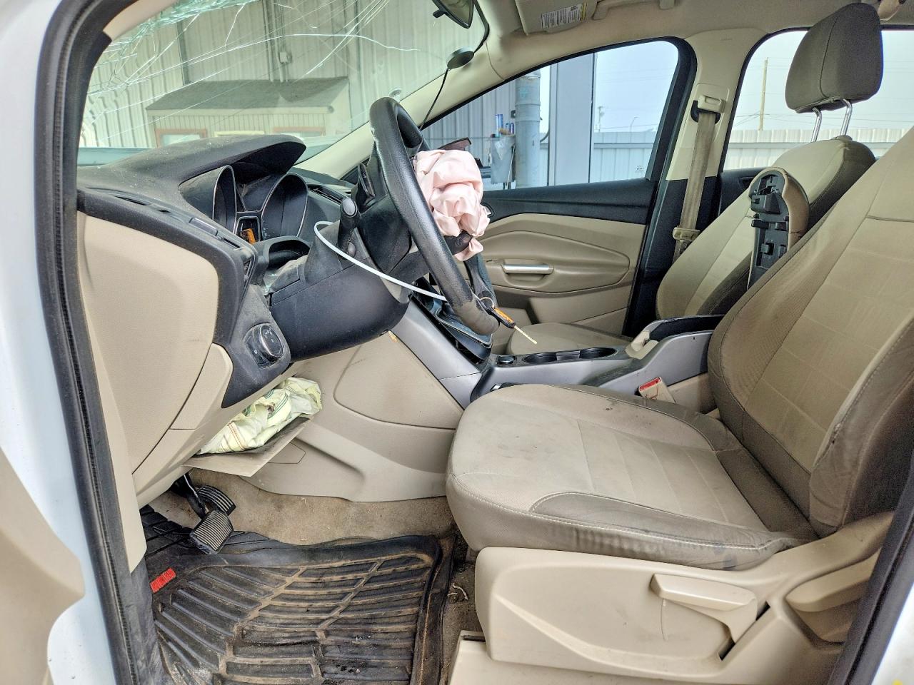 2013 Ford Escape Se White vin: 1FMCU9GX4DUB84720