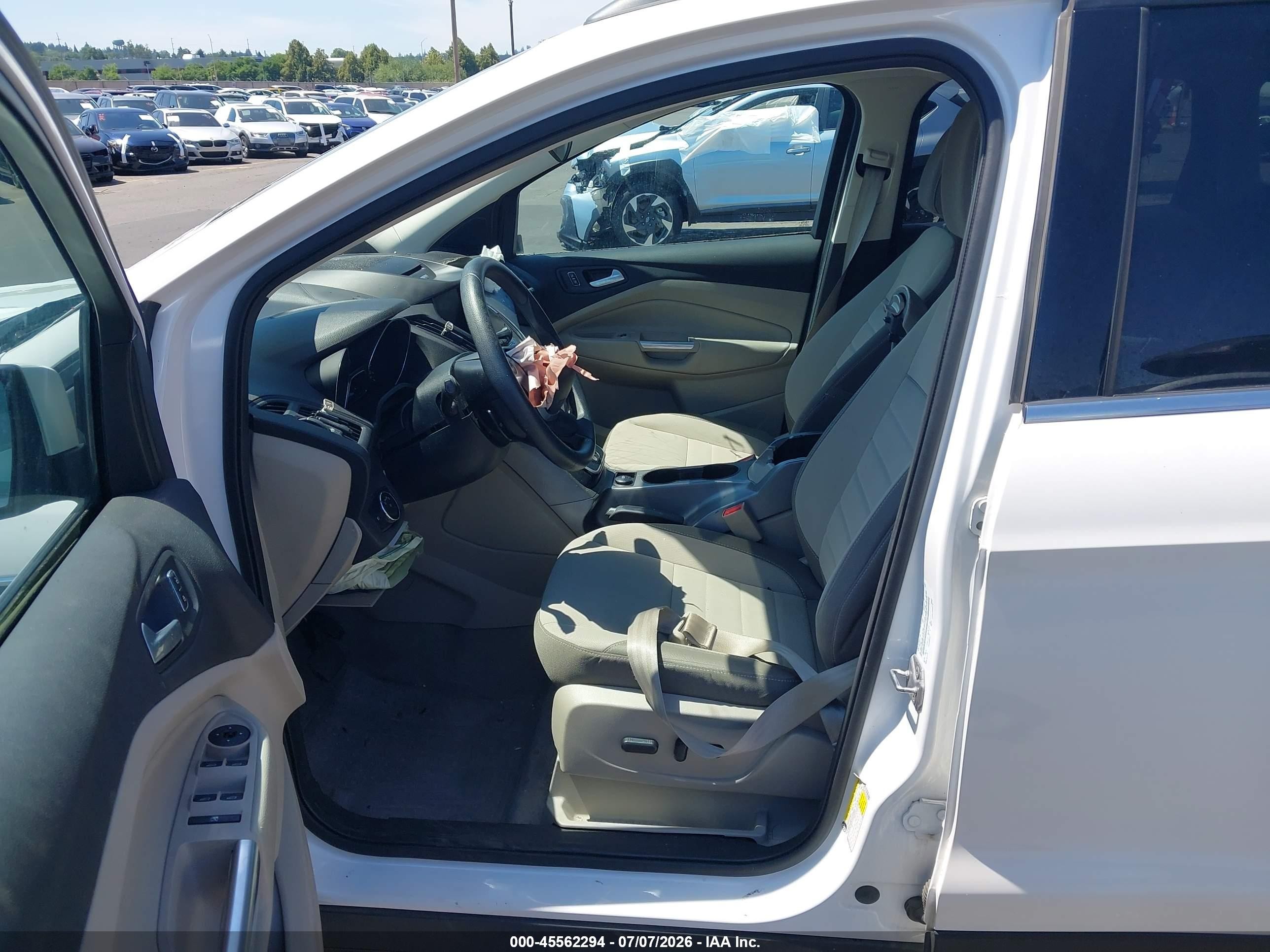 2014 Ford Escape Se White vin: 1FMCU9GX4EUA62621