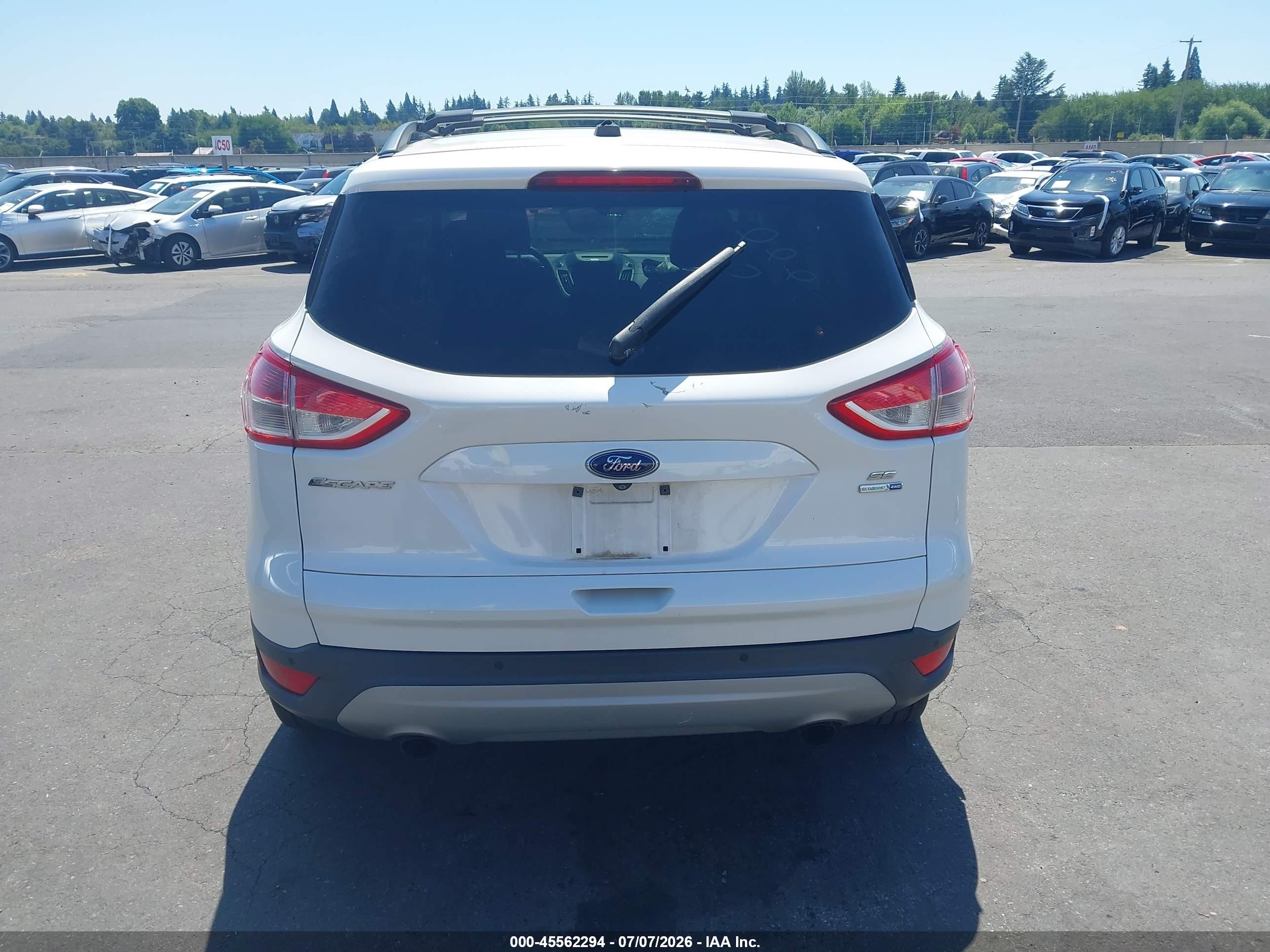 2014 Ford Escape Se White vin: 1FMCU9GX4EUA62621