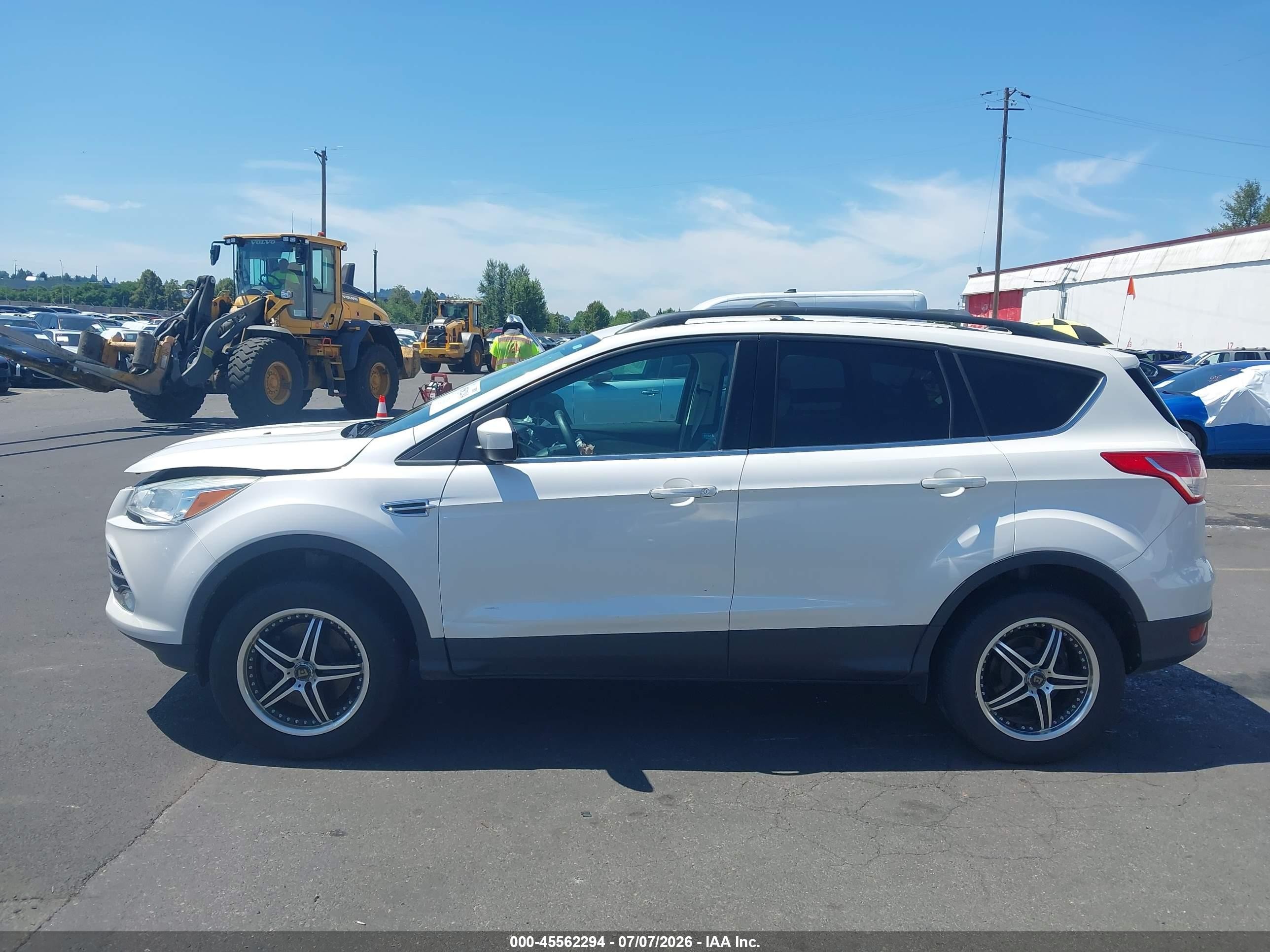2014 Ford Escape Se White vin: 1FMCU9GX4EUA62621