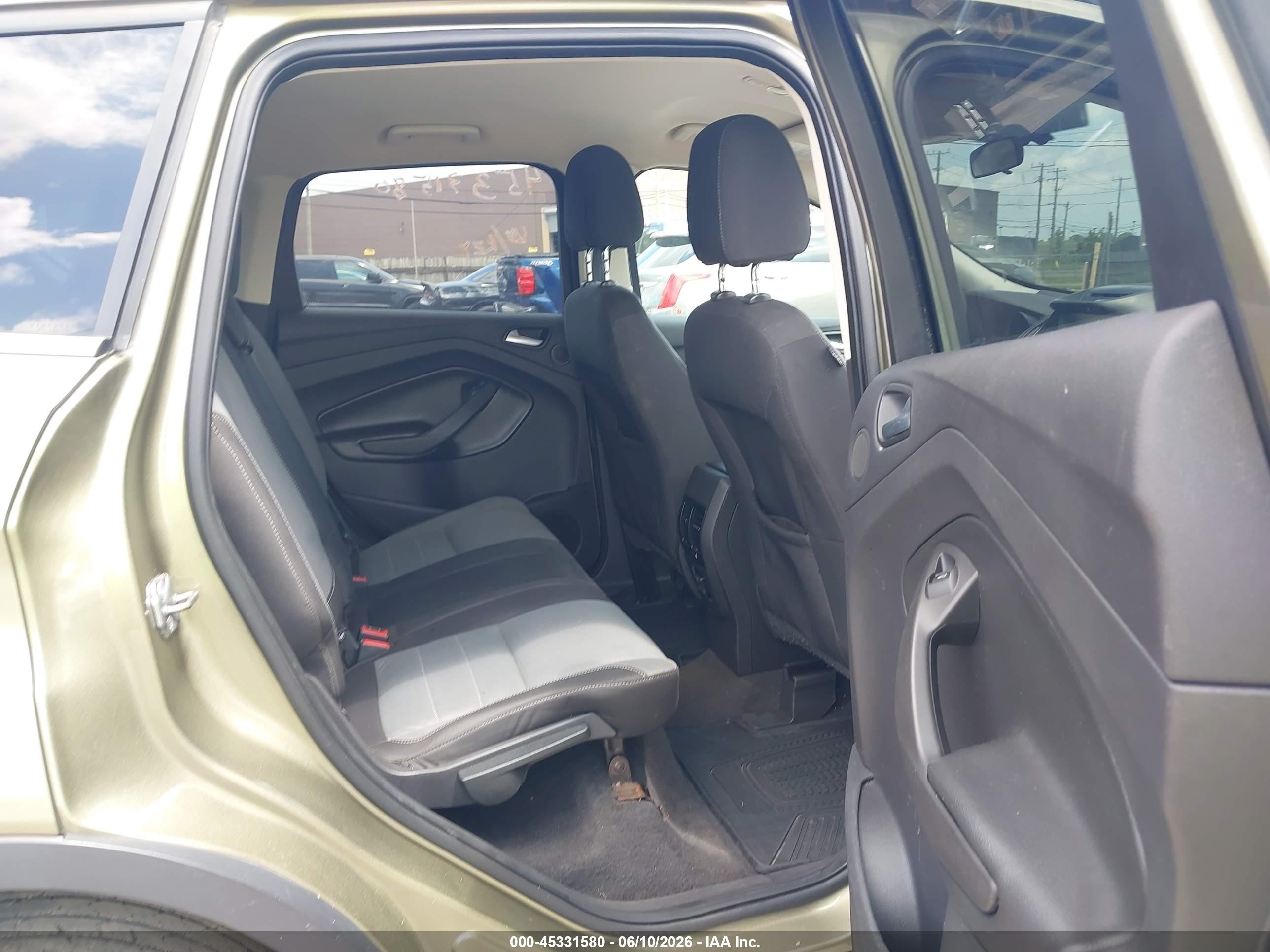 2014 Ford Escape Se Зеленый vin: 1FMCU9GX4EUB35311