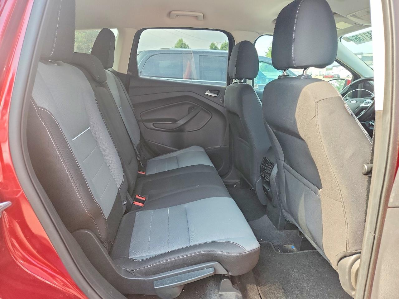 2014 Ford Escape Se Red vin: 1FMCU9GX4EUB78160