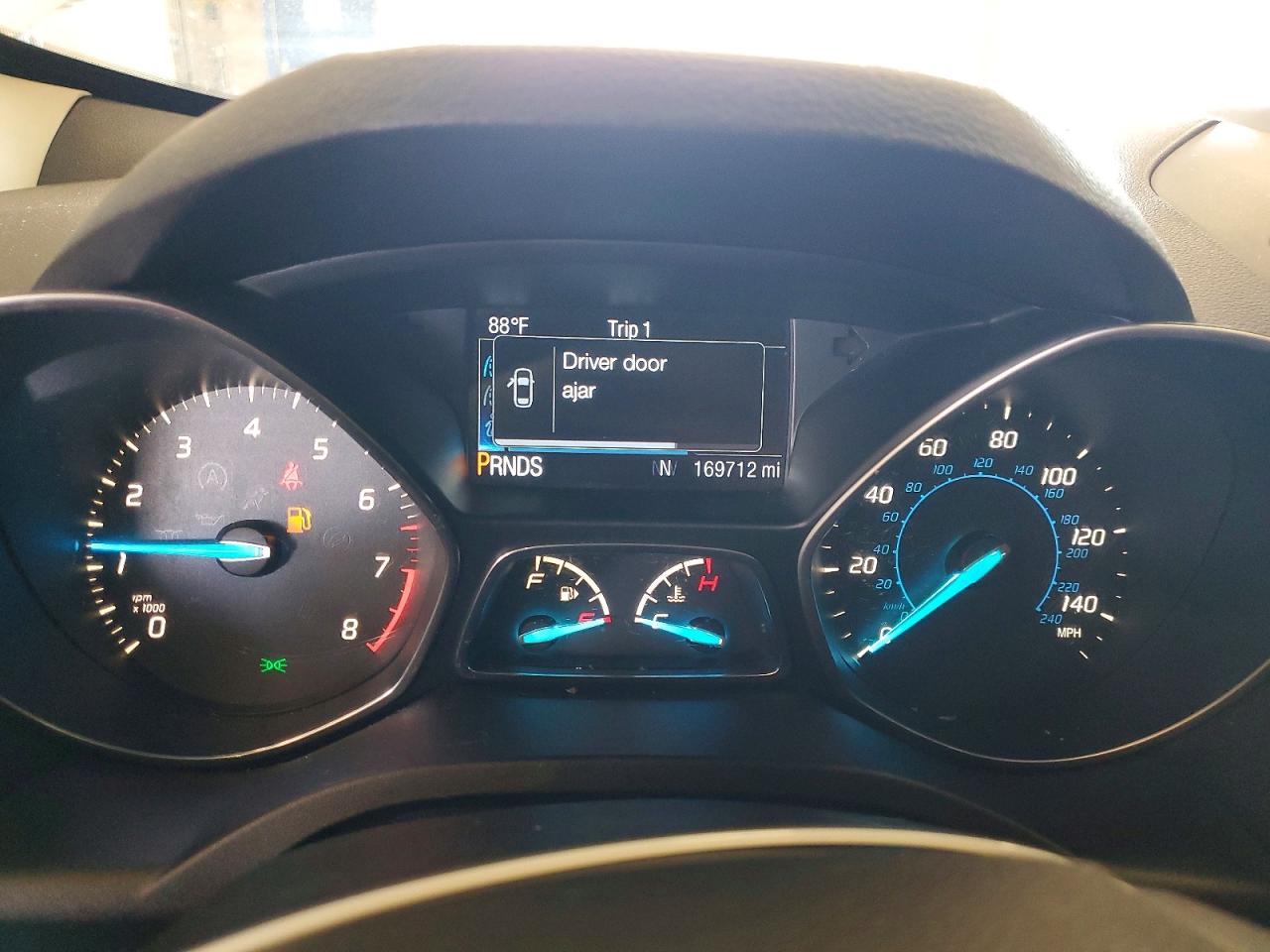 2014 Ford Escape Se Белый vin: 1FMCU9GX4EUB87456