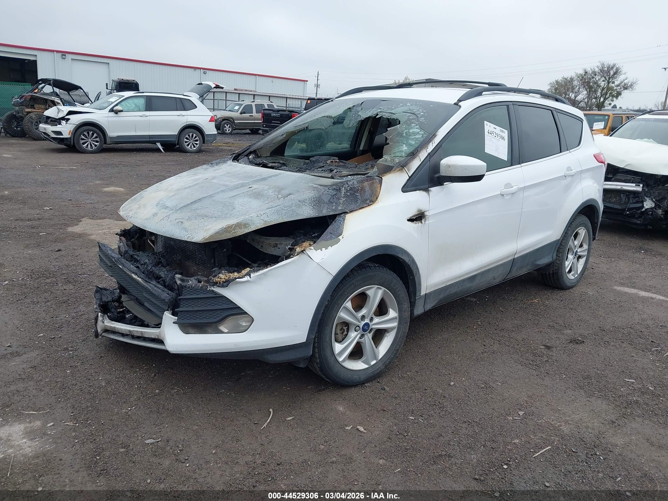 2014 Ford Escape Se White vin: 1FMCU9GX4EUD27778