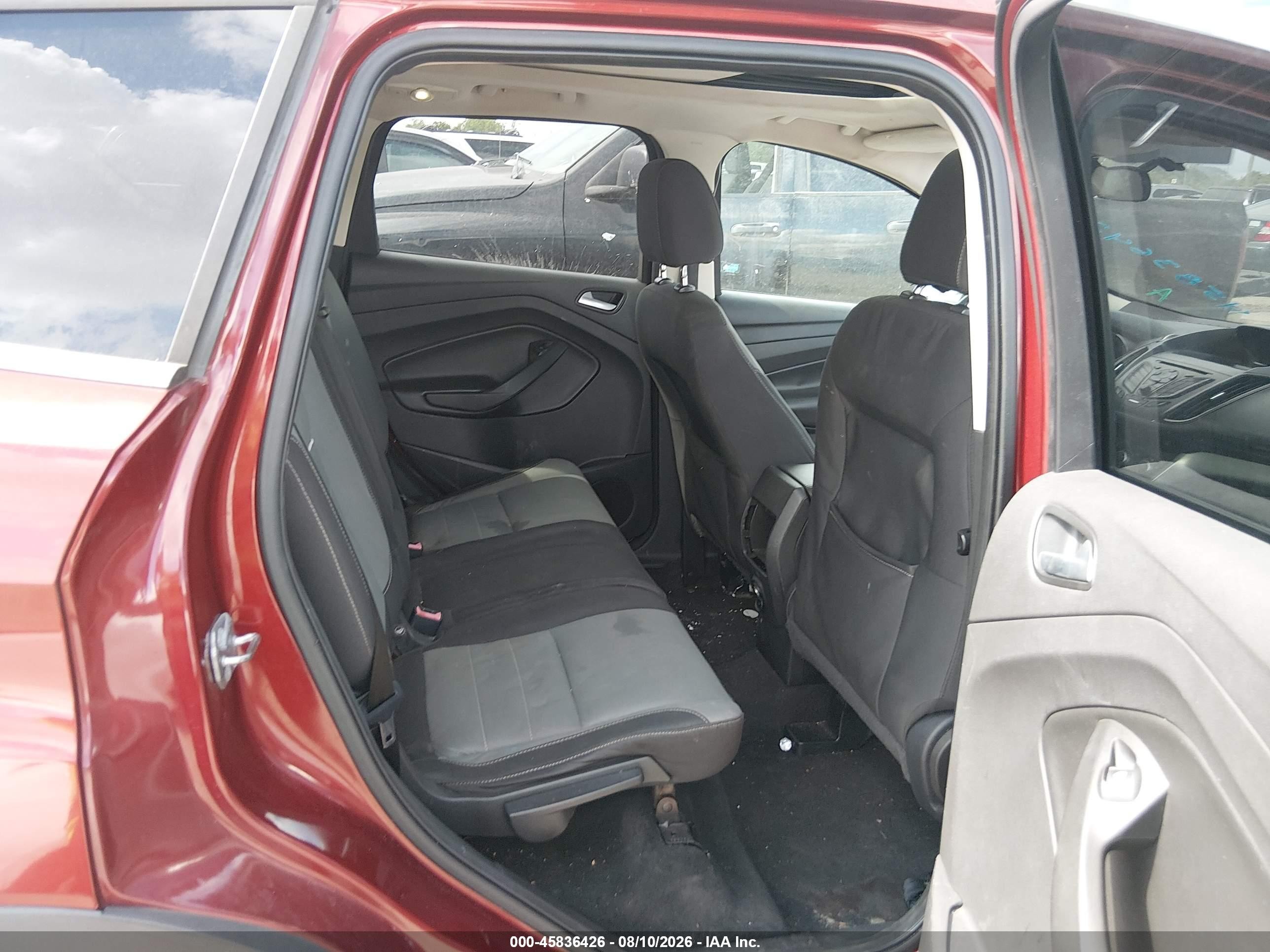 2015 Ford Escape Se Красный vin: 1FMCU9GX4FUA74690