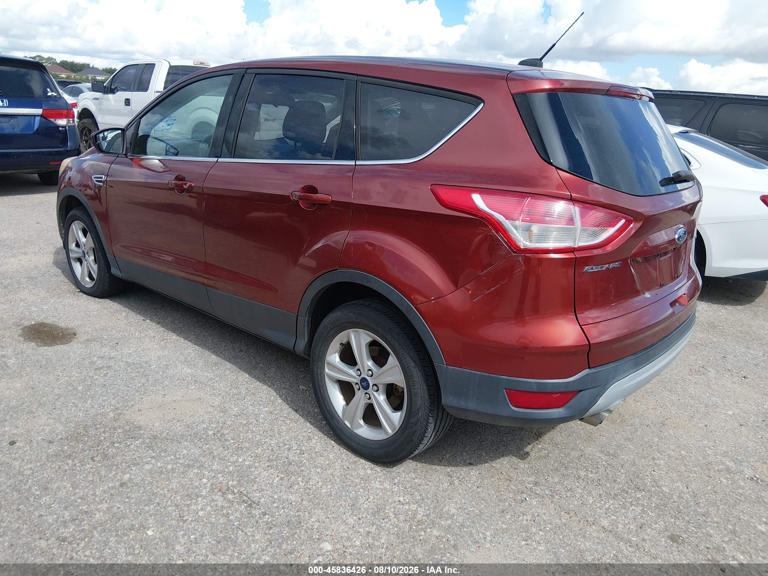 2015 Ford Escape Se Красный vin: 1FMCU9GX4FUA74690