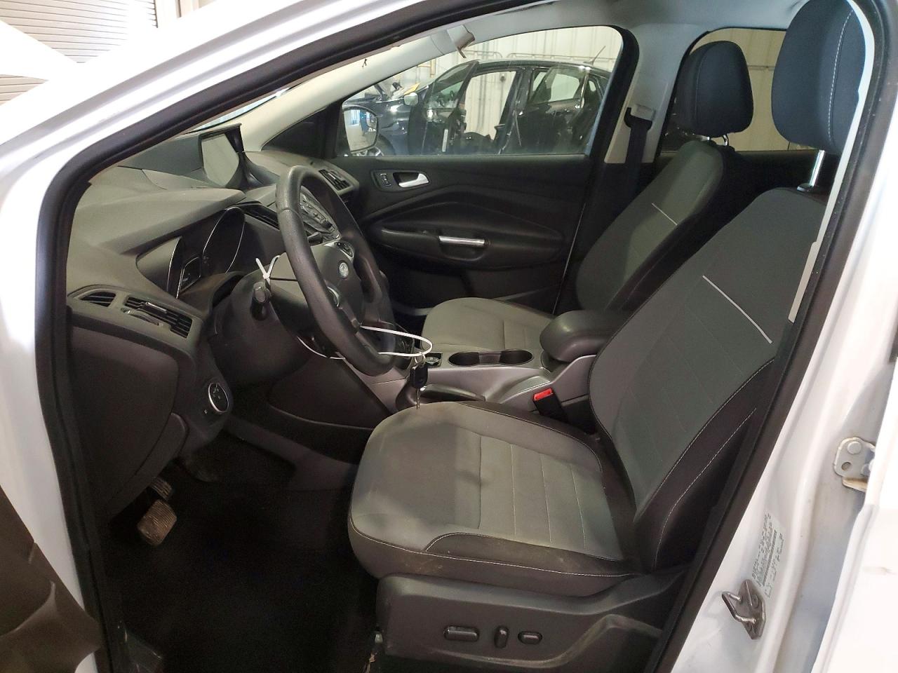 2015 Ford Escape Se White vin: 1FMCU9GX4FUB17375