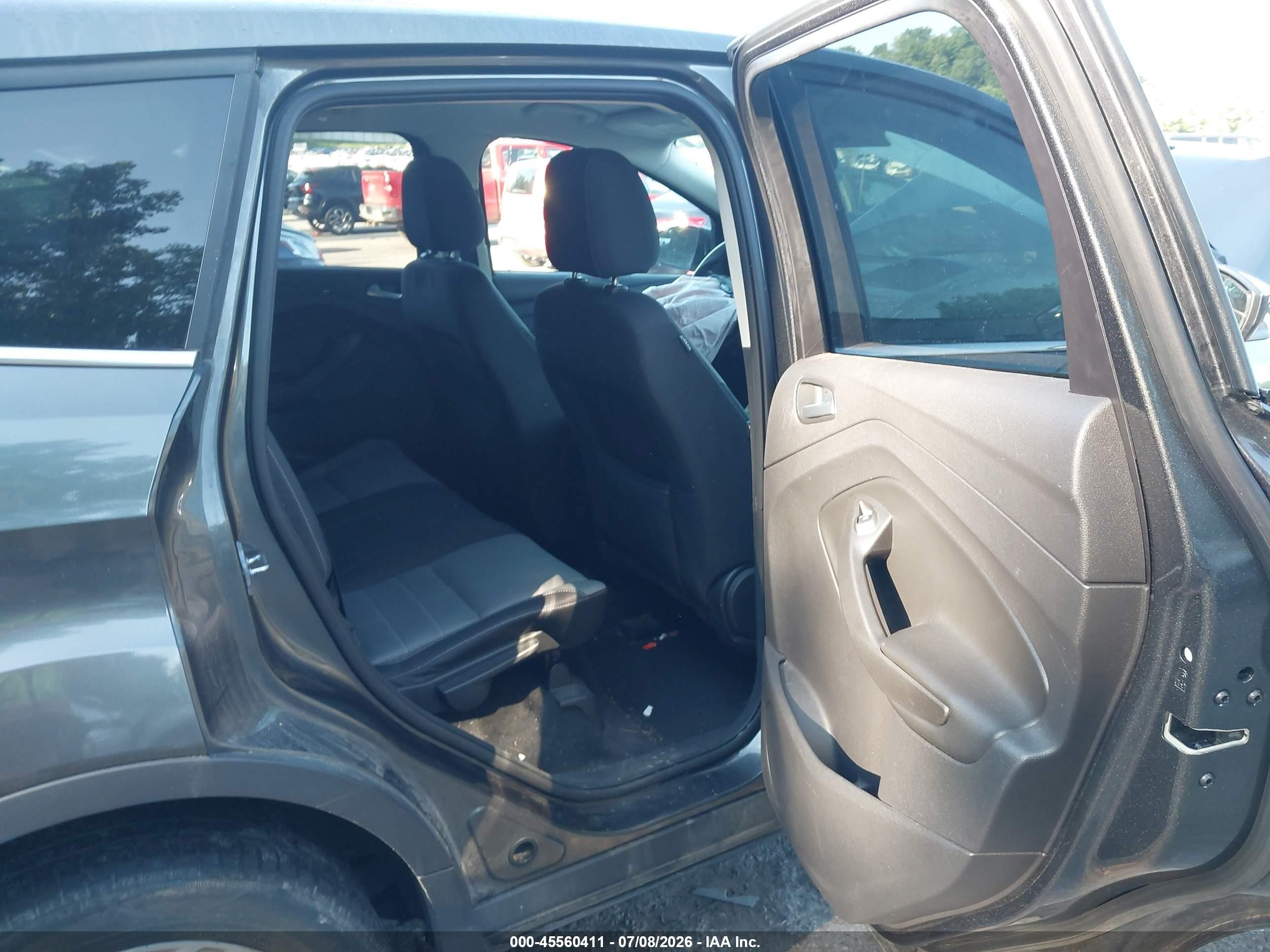 2015 Ford Escape Se Gray vin: 1FMCU9GX4FUB92528