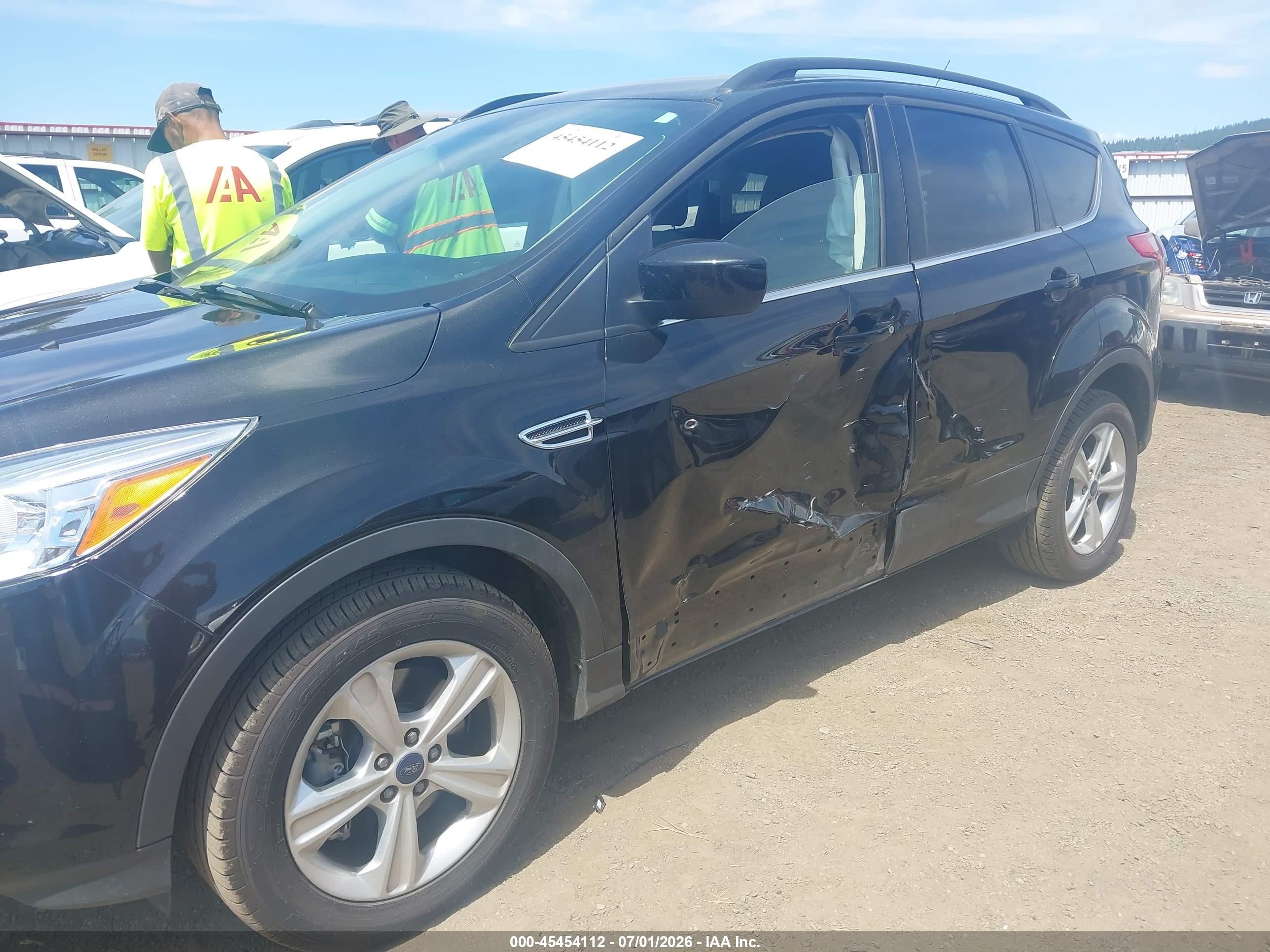 2015 Ford Escape Se Gray vin: 1FMCU9GX4FUB97065
