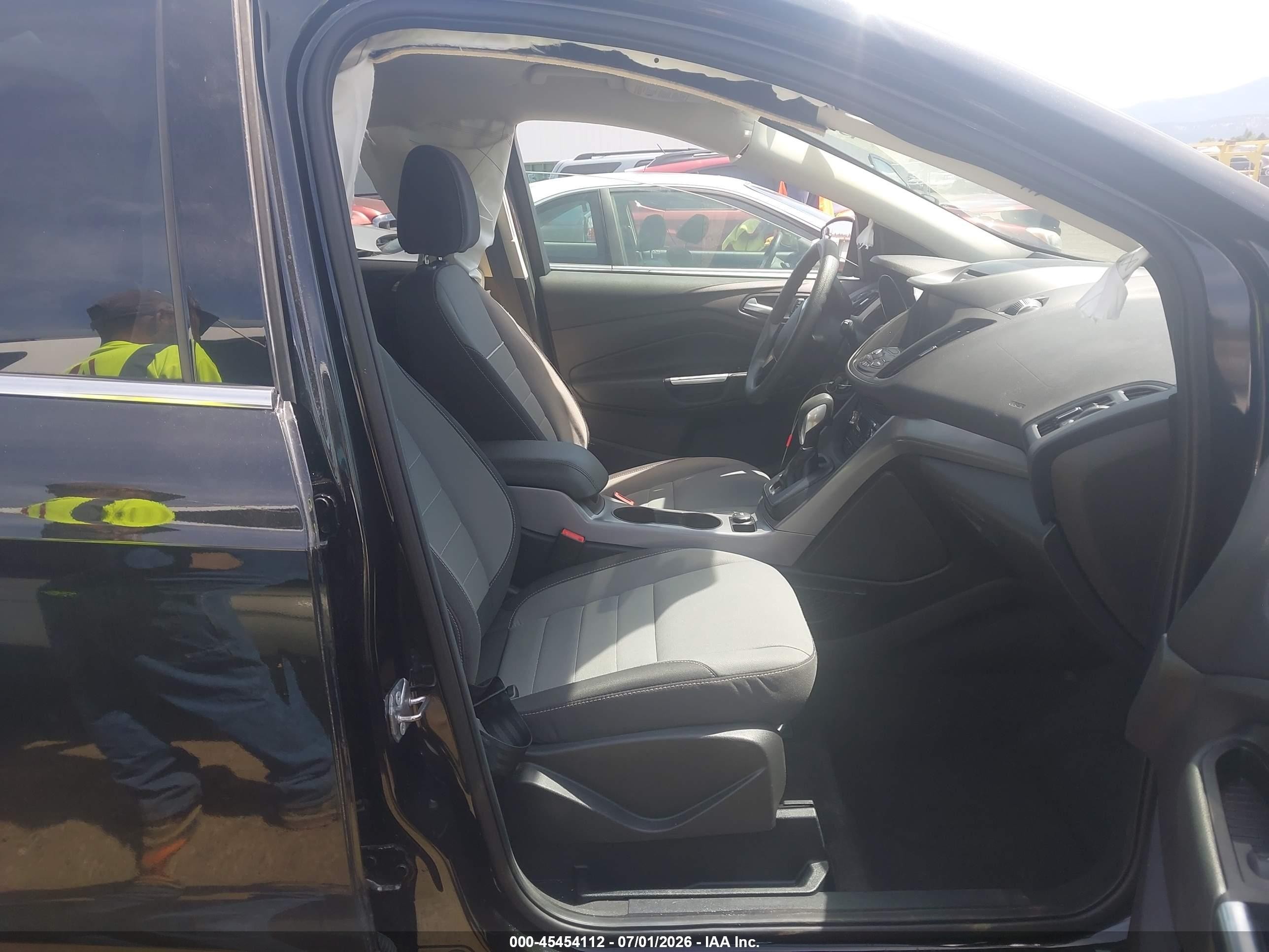 2015 Ford Escape Se Gray vin: 1FMCU9GX4FUB97065