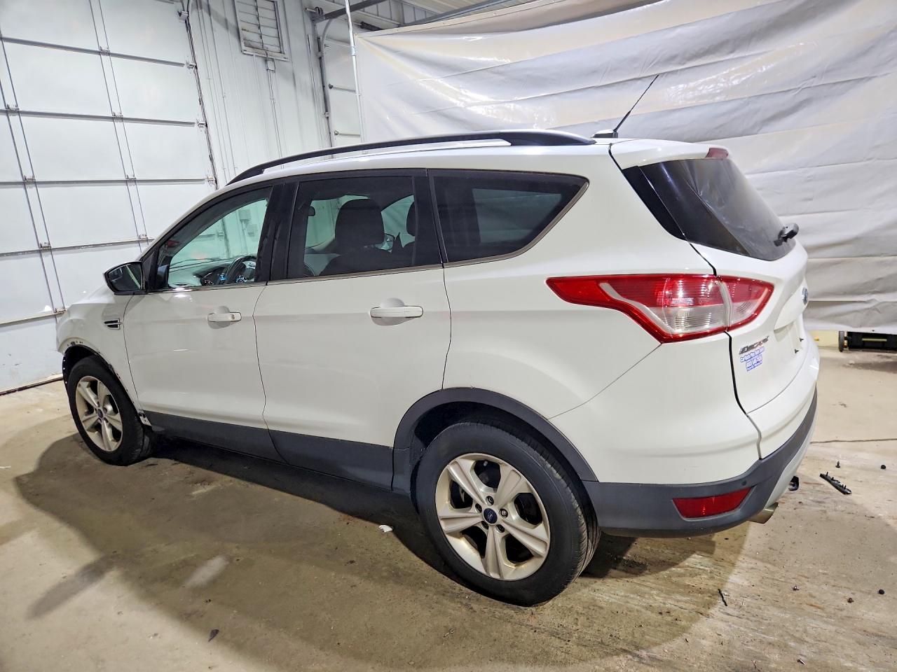 2015 Ford Escape Se White vin: 1FMCU9GX4FUB99785