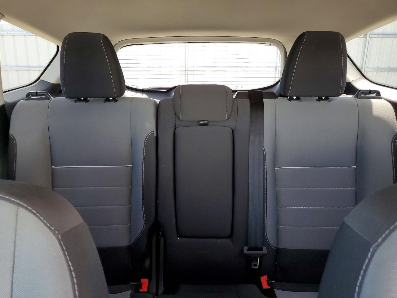 2015 Ford Escape Se Белый vin: 1FMCU9GX4FUC57250