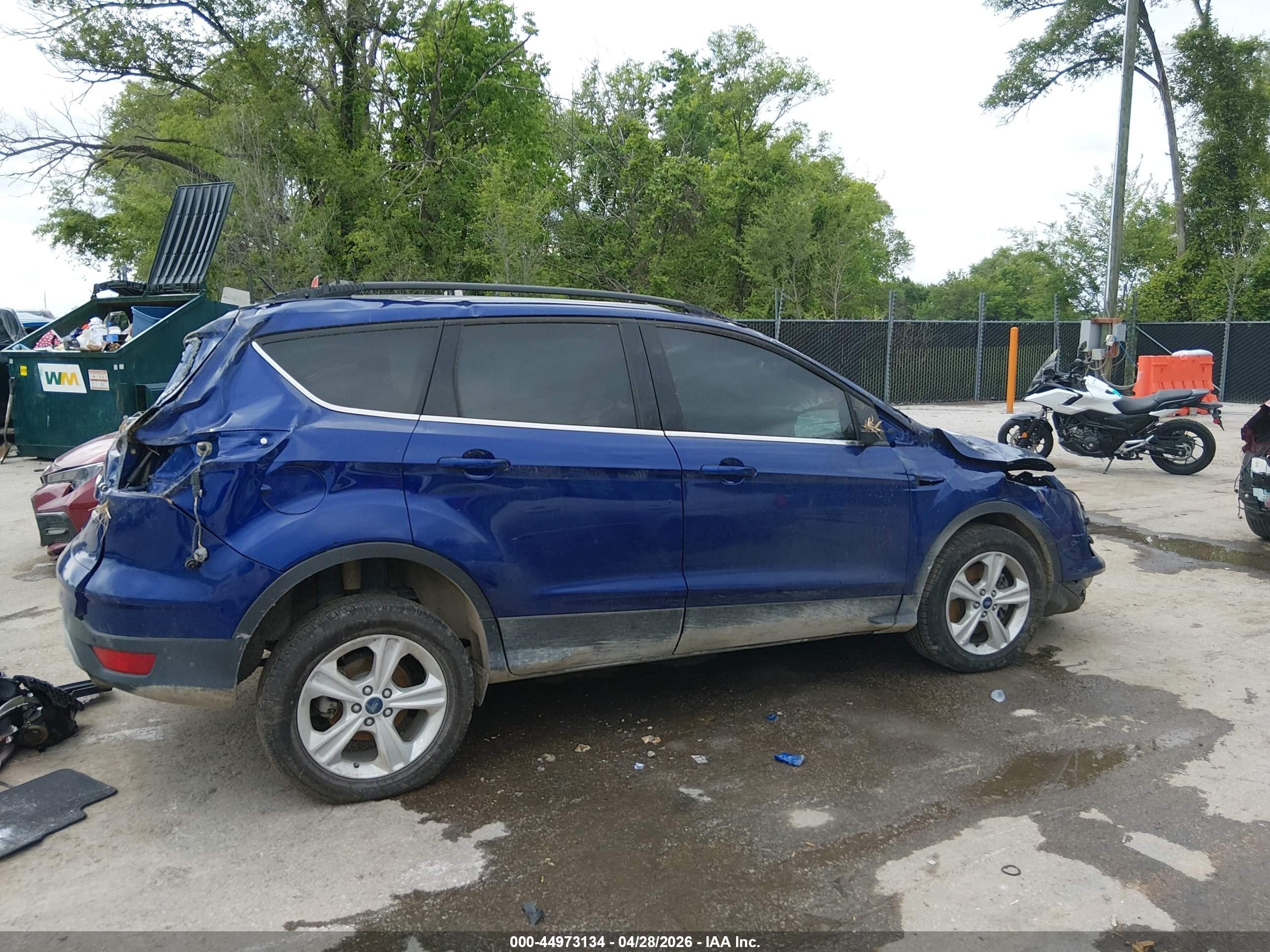 2016 Ford Escape Se Blue vin: 1FMCU9GX4GUA53050