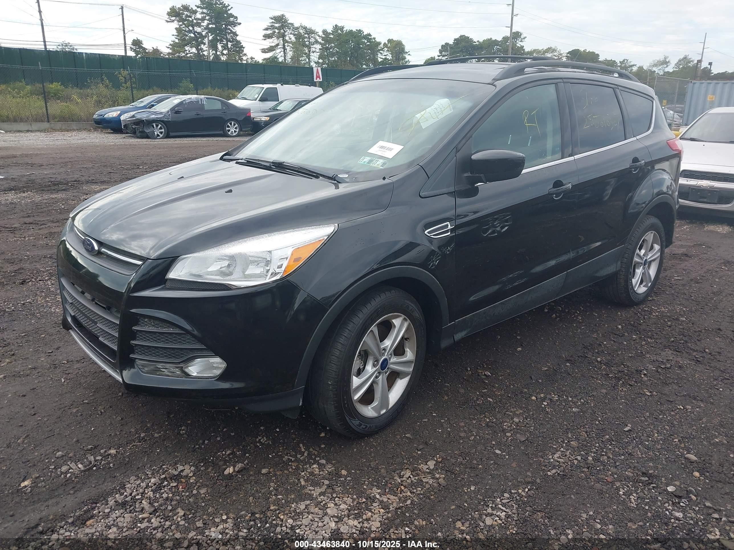 2013 Ford Escape Se Черный vin: 1FMCU9GX5DUB88498