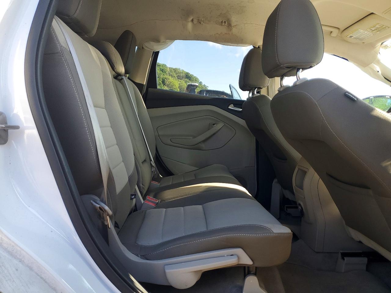 2013 Ford Escape Se Белый vin: 1FMCU9GX5DUD80813