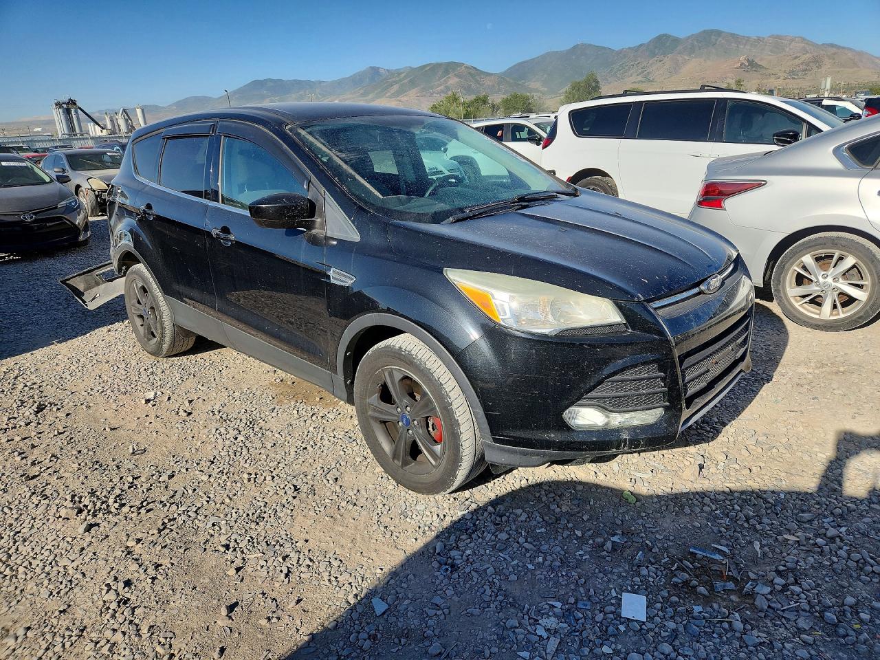 2013 Ford Escape Se Черный vin: 1FMCU9GX5DUD89012