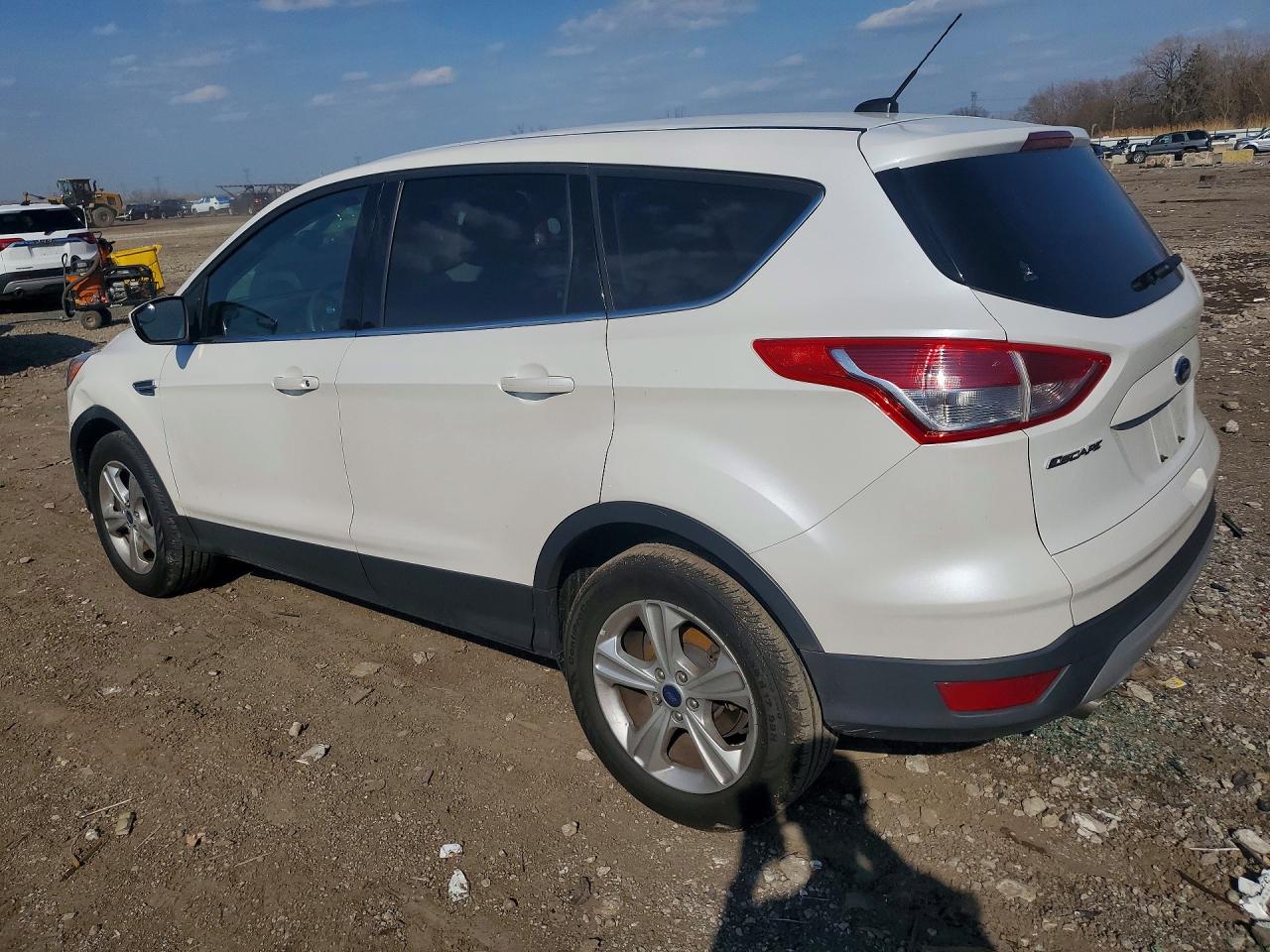 2014 Ford Escape Se White vin: 1FMCU9GX5EUC58860