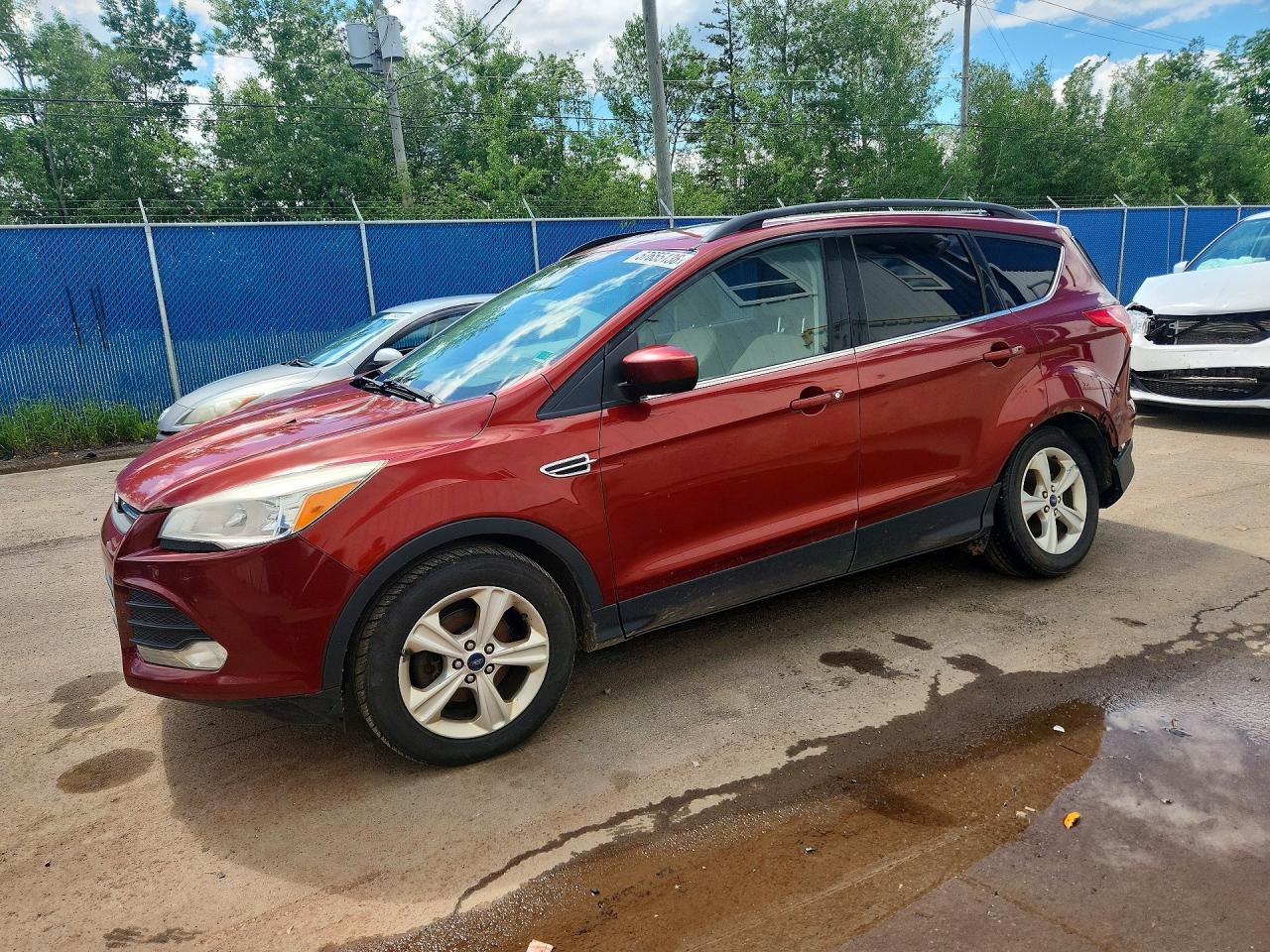 2014 Ford Escape Se Red vin: 1FMCU9GX5EUC71222