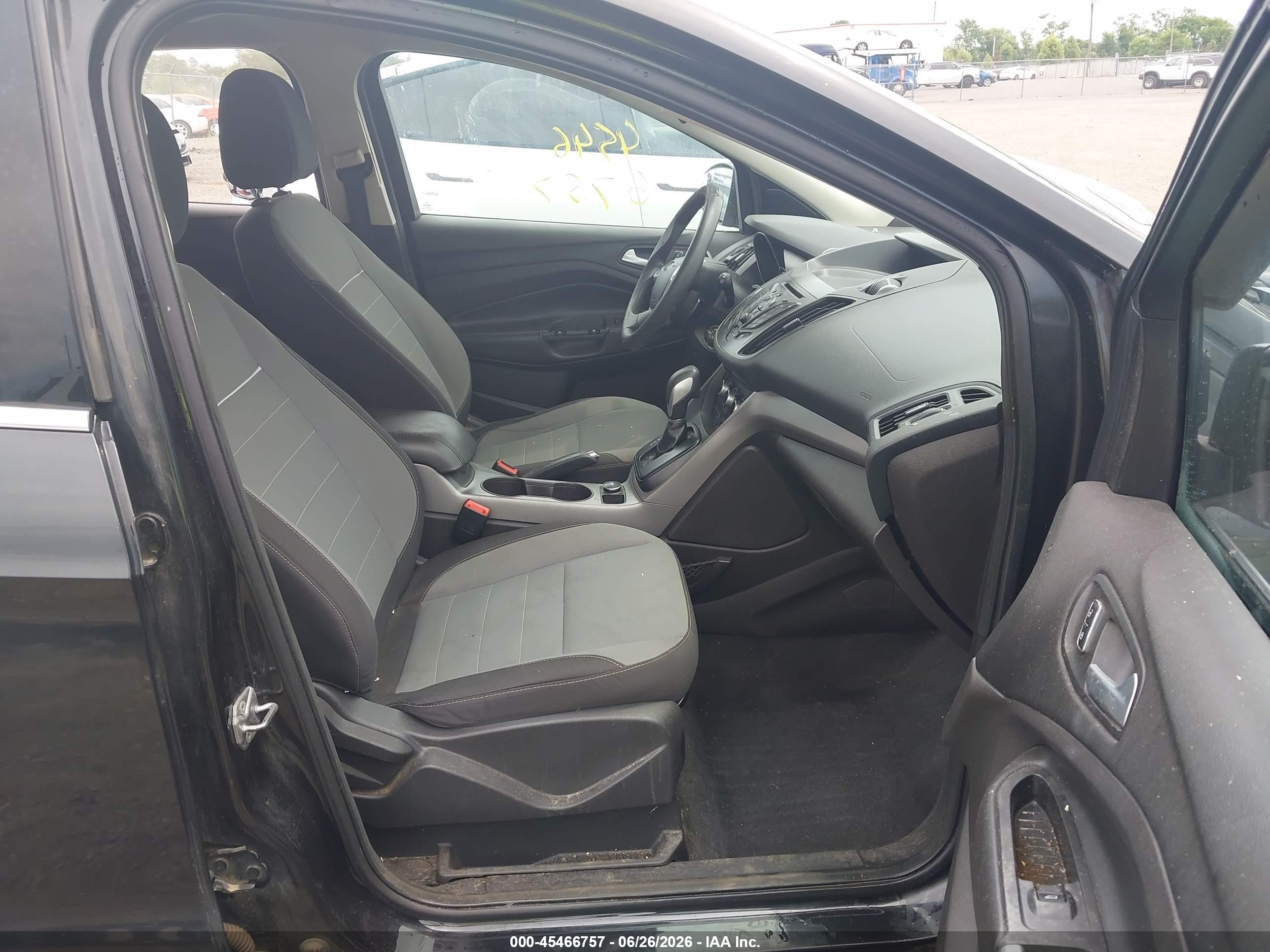 2014 Ford Escape Se Black vin: 1FMCU9GX5EUD69926