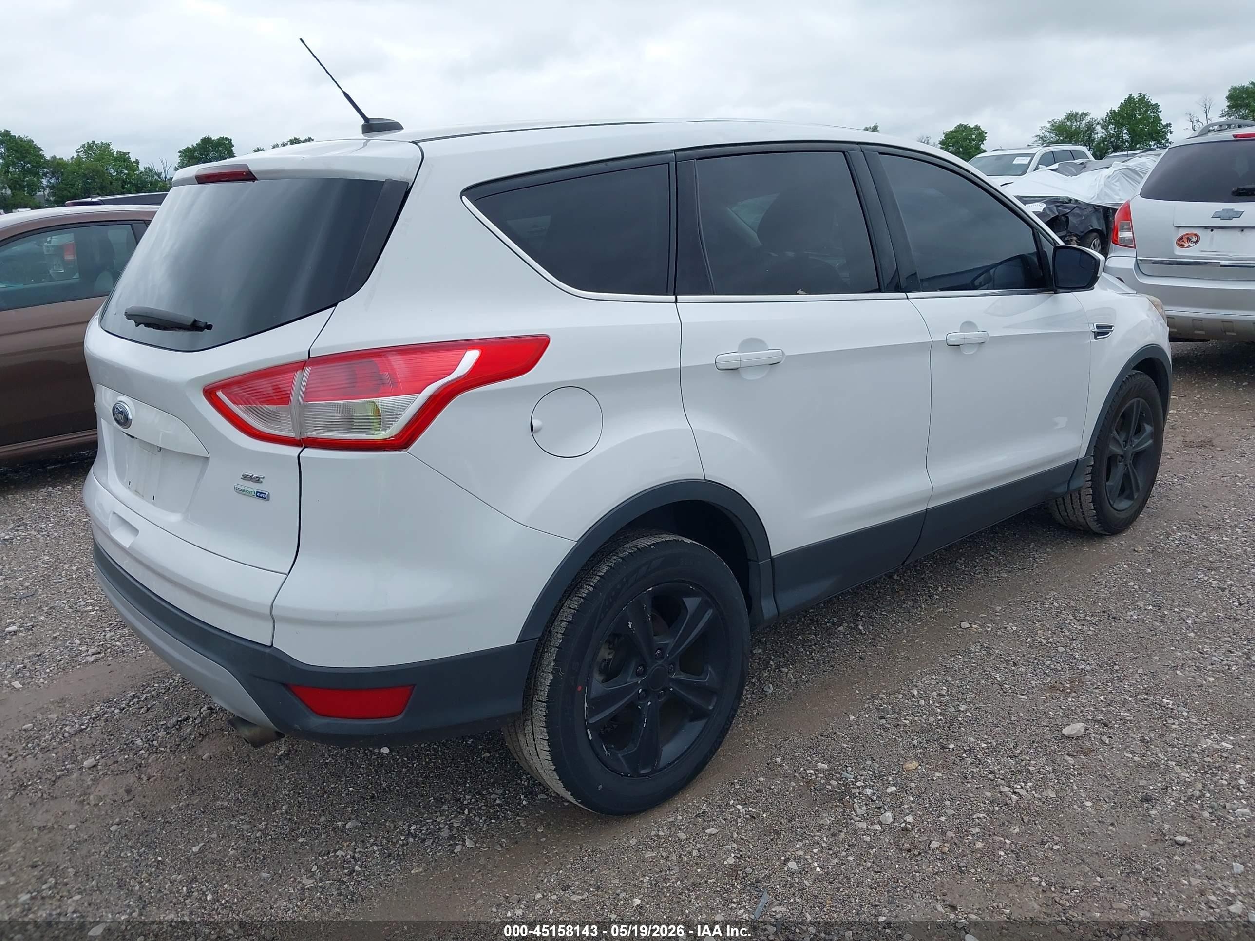 2014 Ford Escape Se White vin: 1FMCU9GX5EUE28375