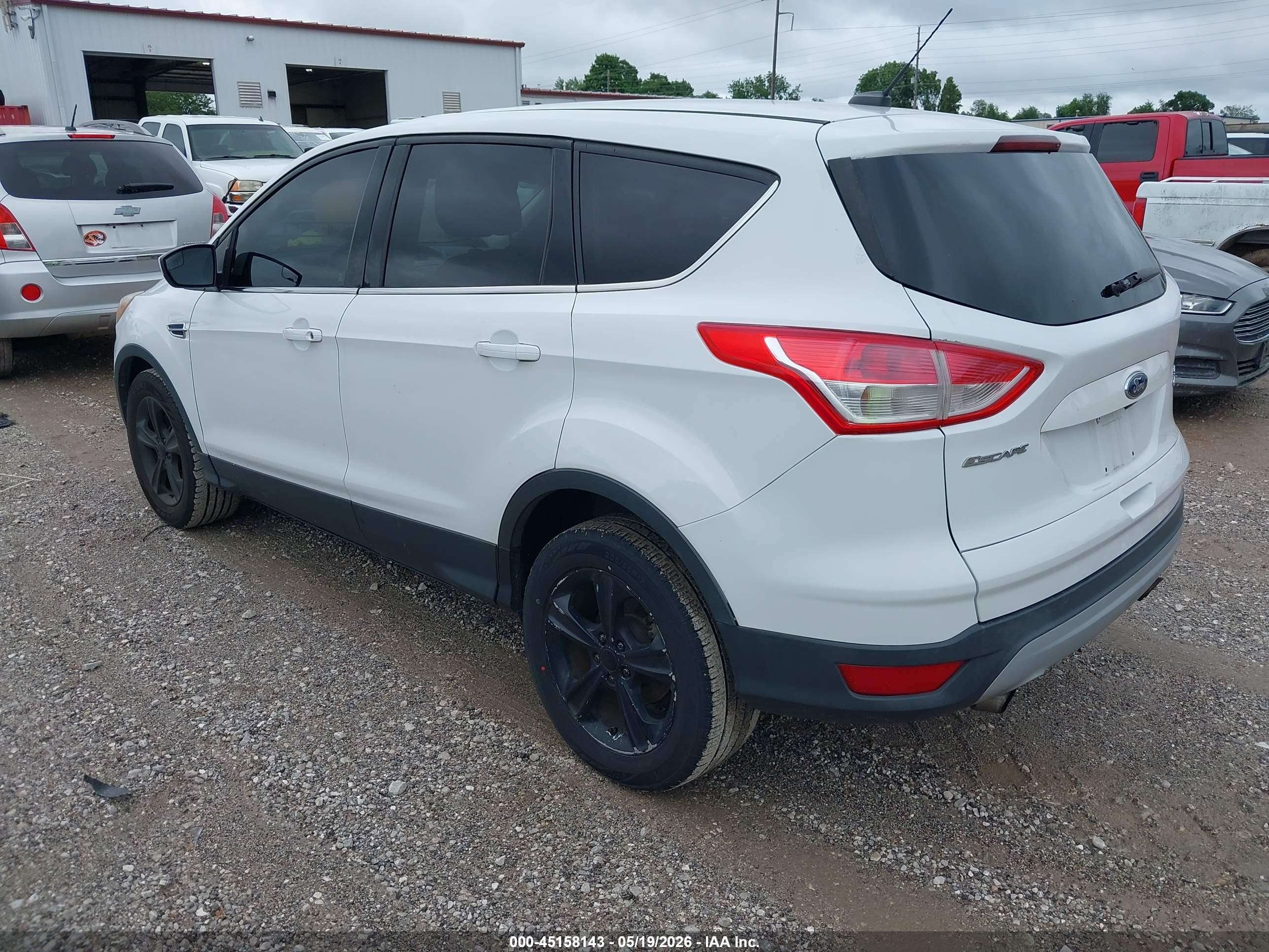 2014 Ford Escape Se White vin: 1FMCU9GX5EUE28375