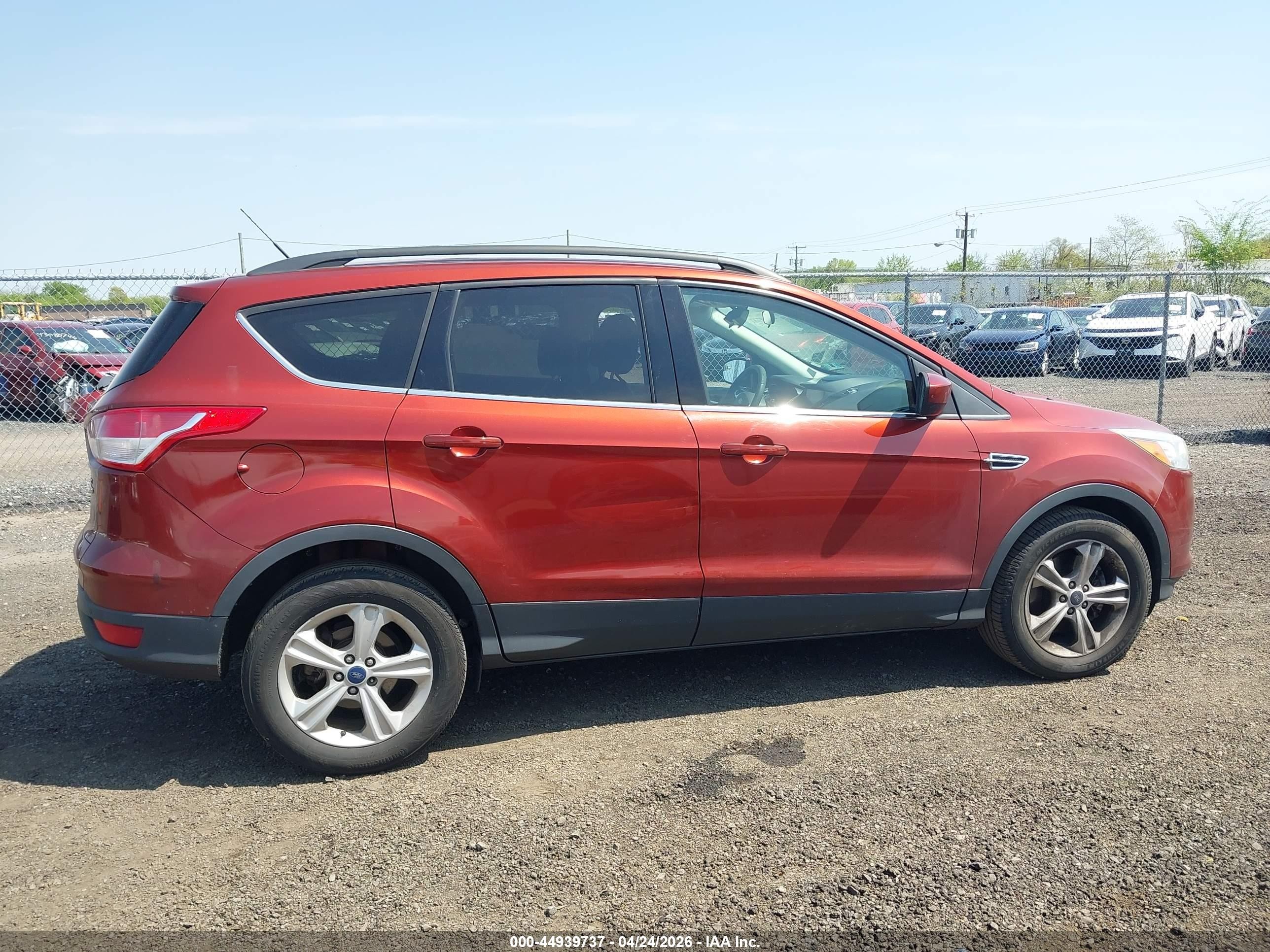 2015 Ford Escape Se Orange vin: 1FMCU9GX5FUA02915