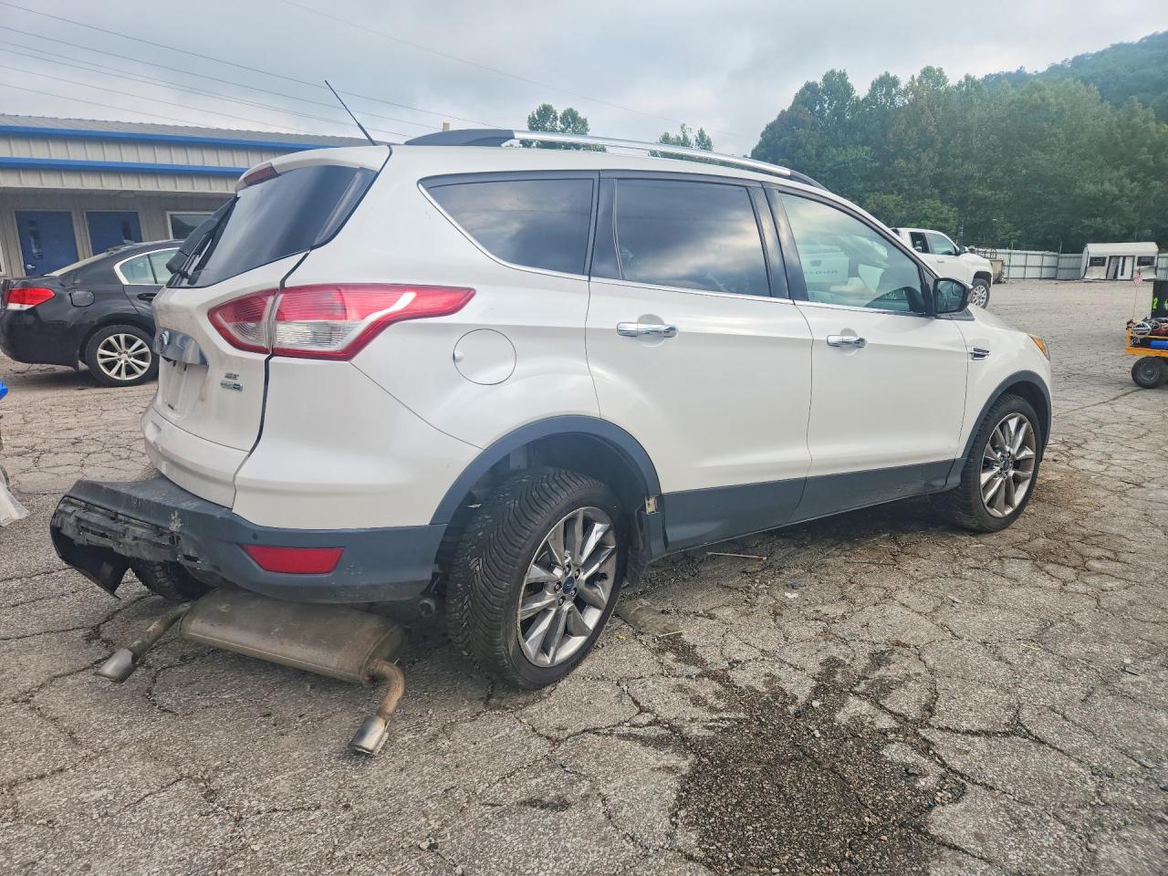 2015 Ford Escape Se White vin: 1FMCU9GX5FUA23330