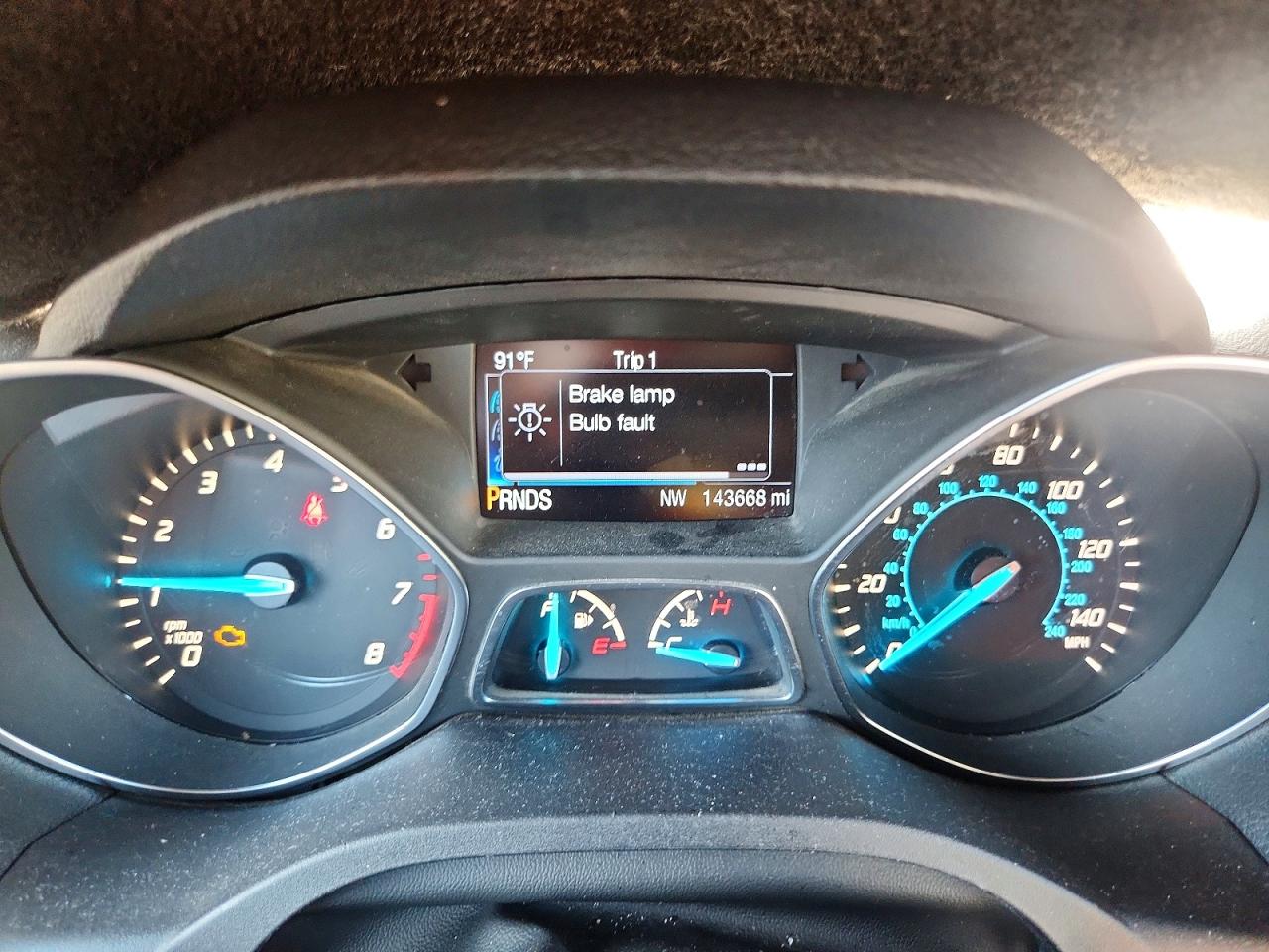 2015 Ford Escape Se White vin: 1FMCU9GX5FUA26034