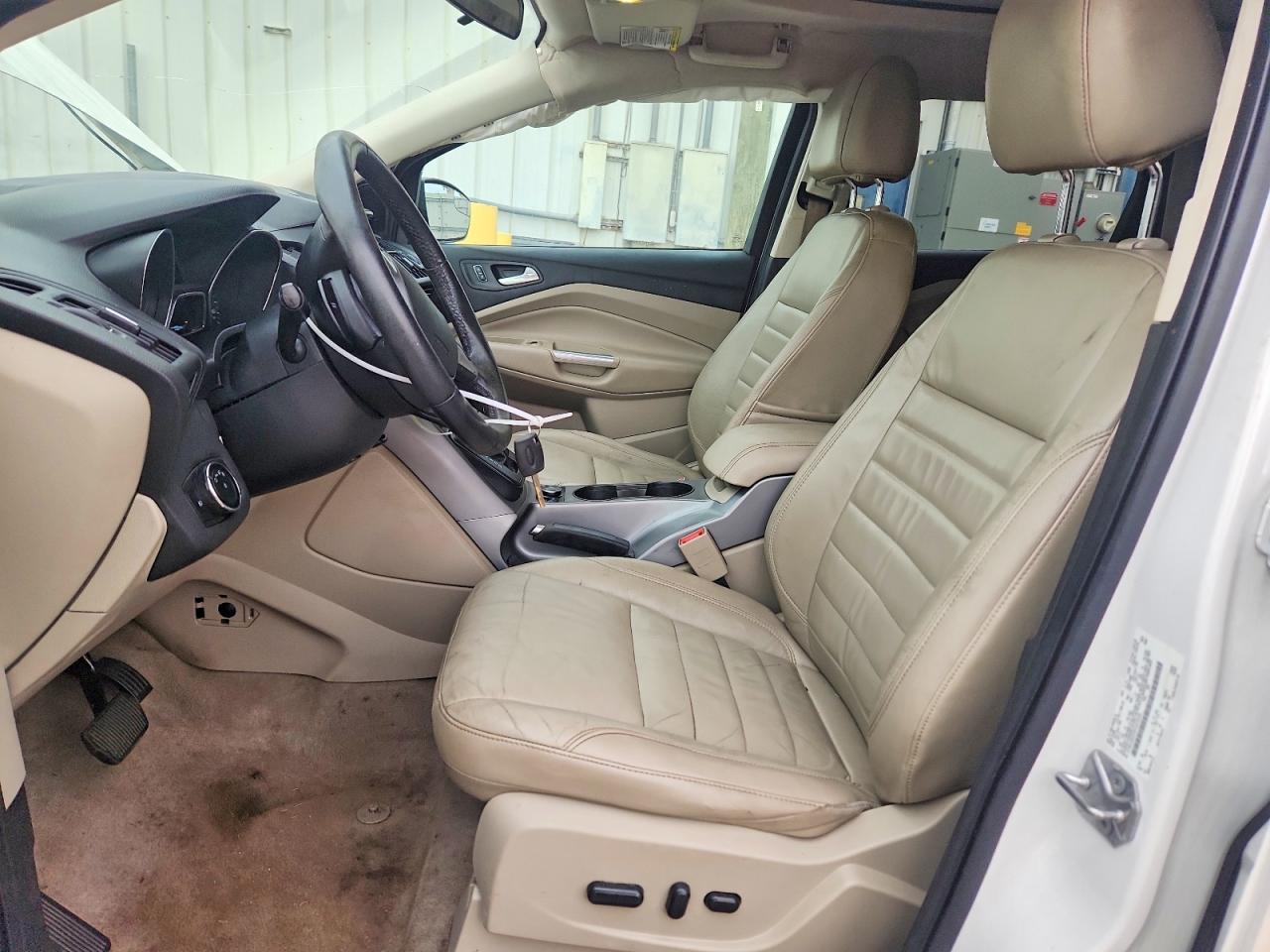 2015 Ford Escape Se White vin: 1FMCU9GX5FUA72334