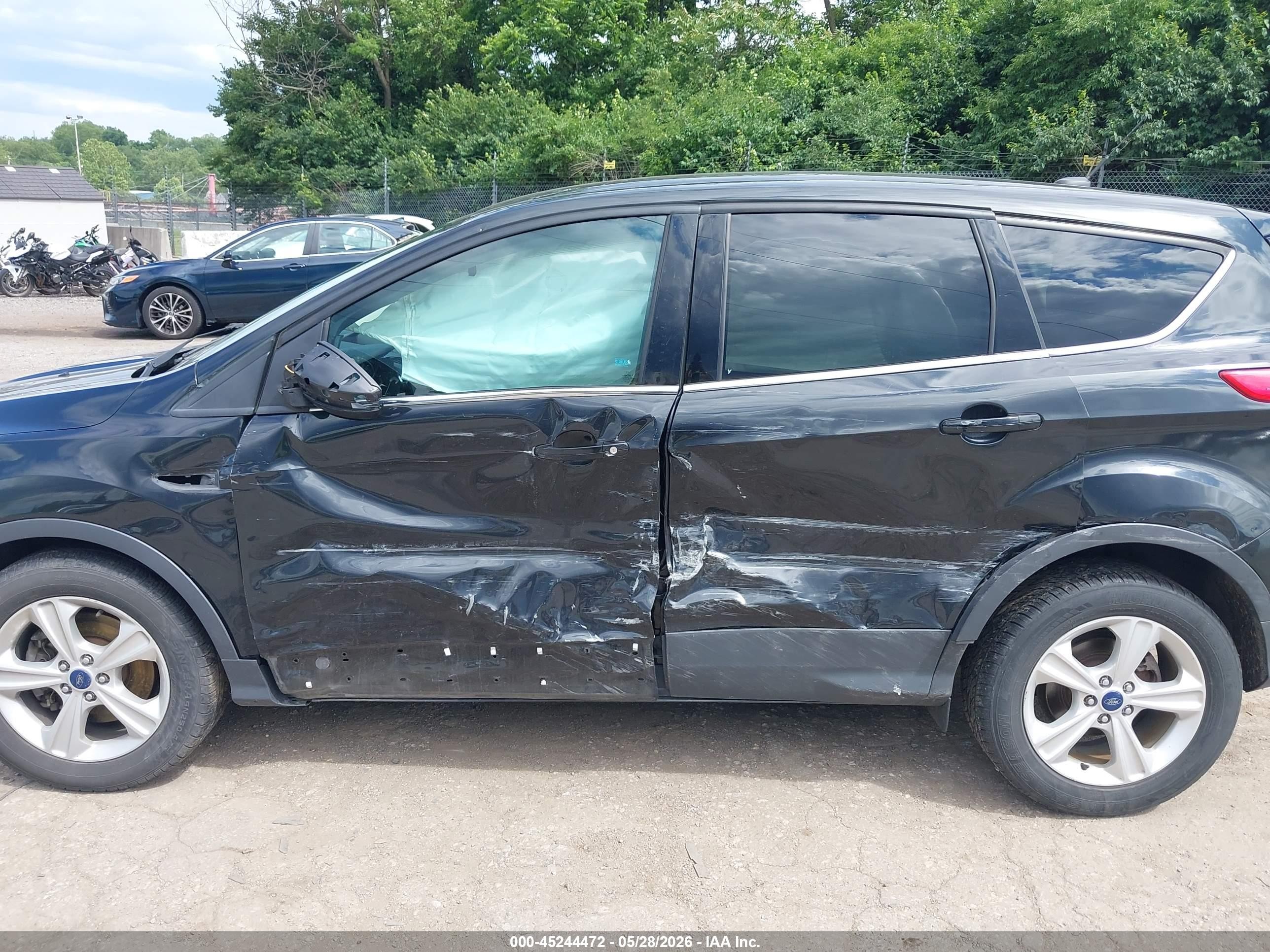 2015 Ford Escape Se Black vin: 1FMCU9GX5FUB20625