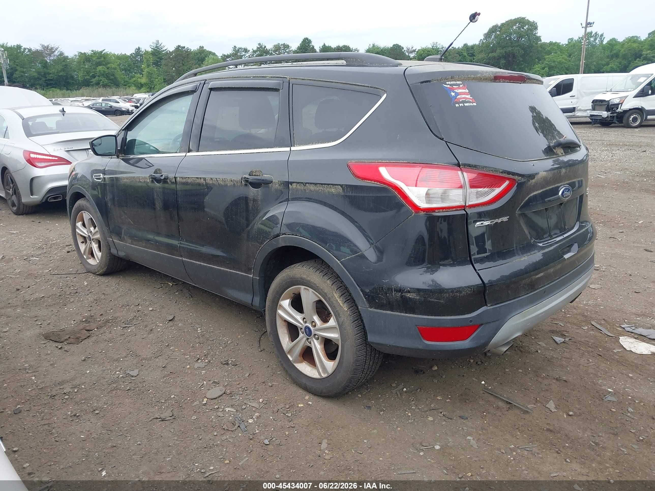 2015 Ford Escape Se Black vin: 1FMCU9GX5FUB32175