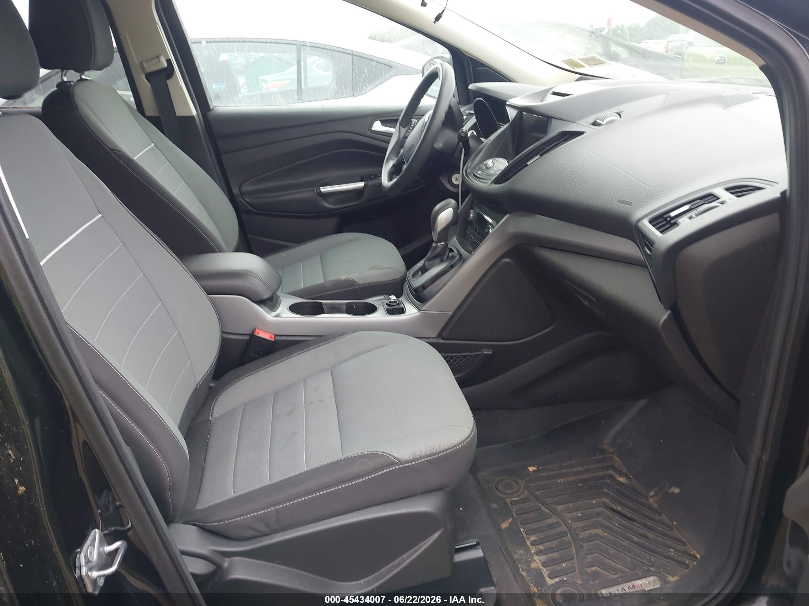 2015 Ford Escape Se Black vin: 1FMCU9GX5FUB32175