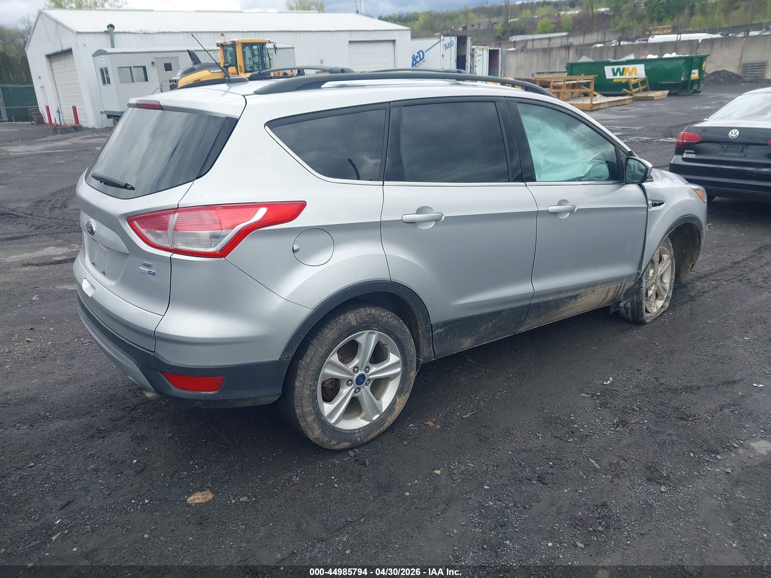 2015 Ford Escape Se Серебряный vin: 1FMCU9GX5FUB35402