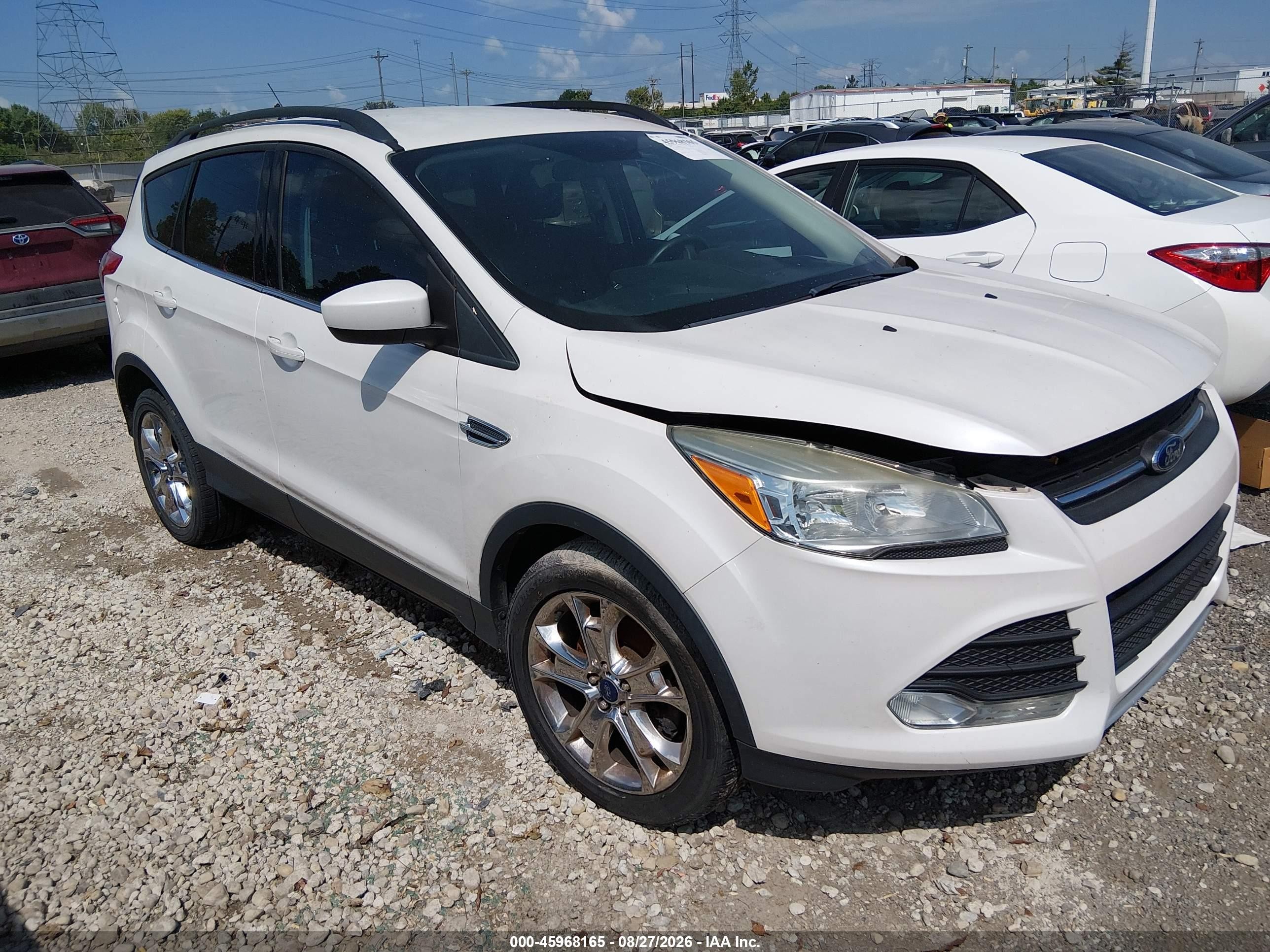 2015 Ford Escape Se White vin: 1FMCU9GX5FUB47498