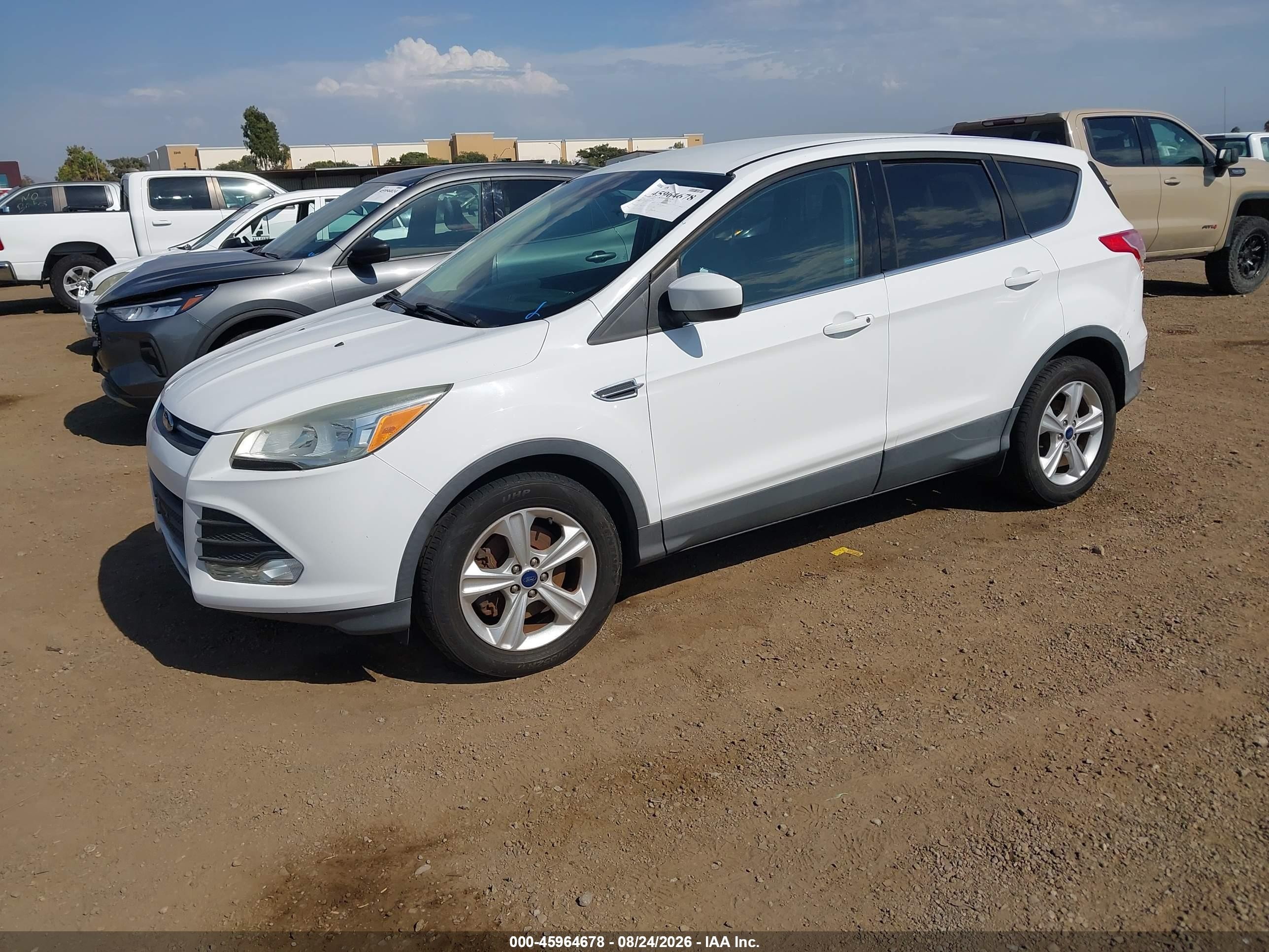 2015 Ford Escape Se White vin: 1FMCU9GX5FUC28291