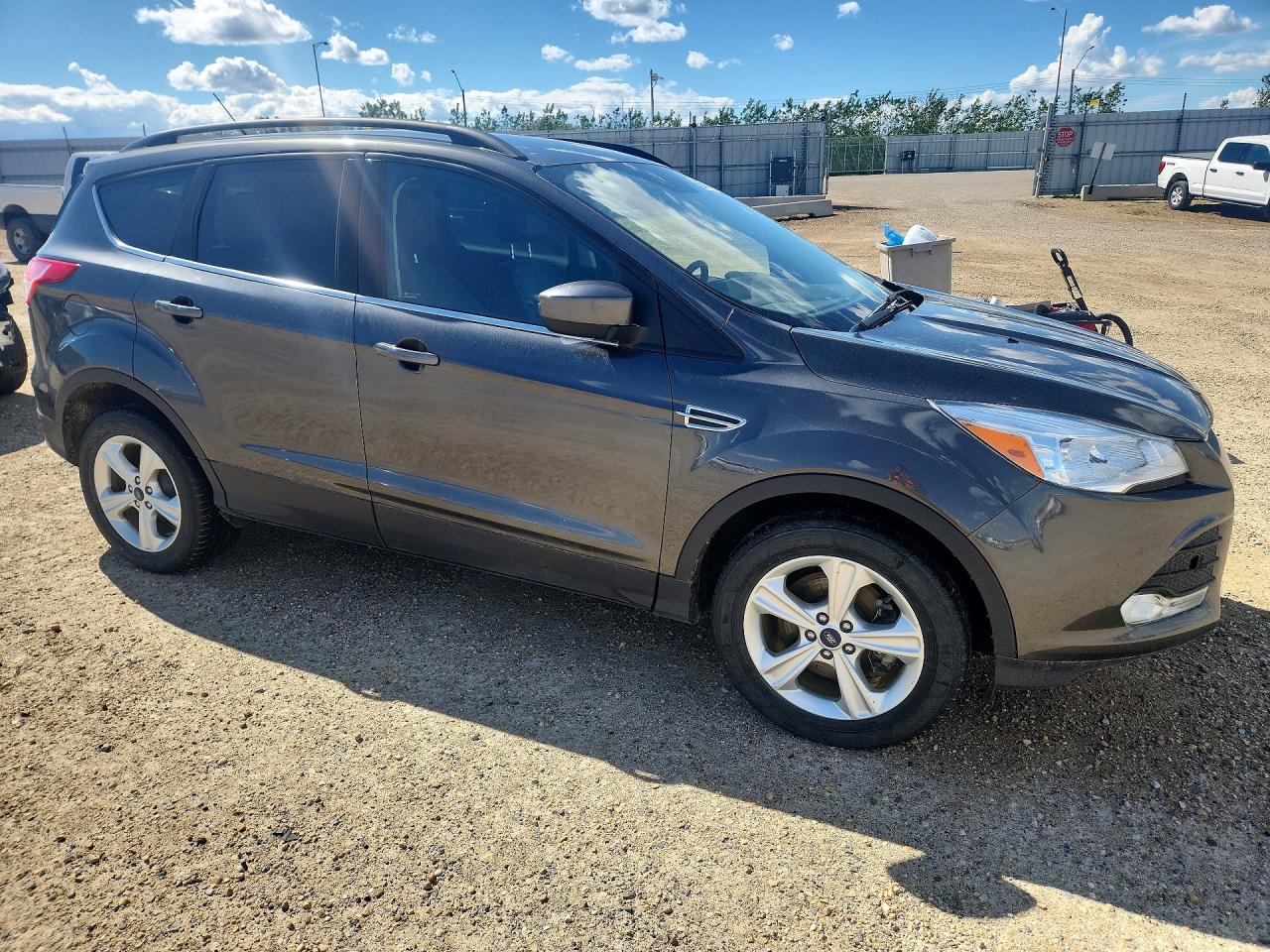 2015 Ford Escape Se Серый vin: 1FMCU9GX5FUC50680