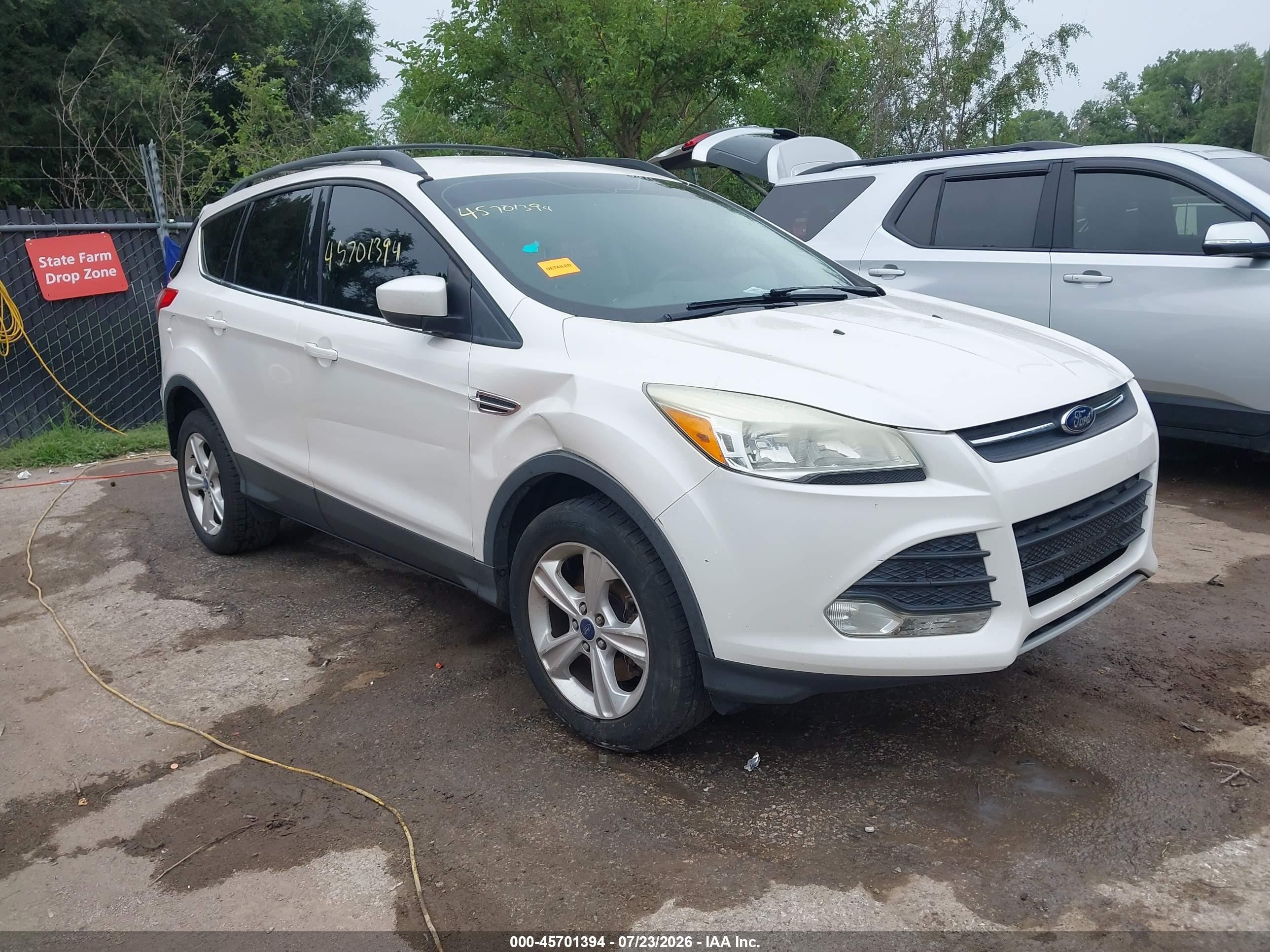 2013 Ford Escape Se White vin: 1FMCU9GX6DUB63853
