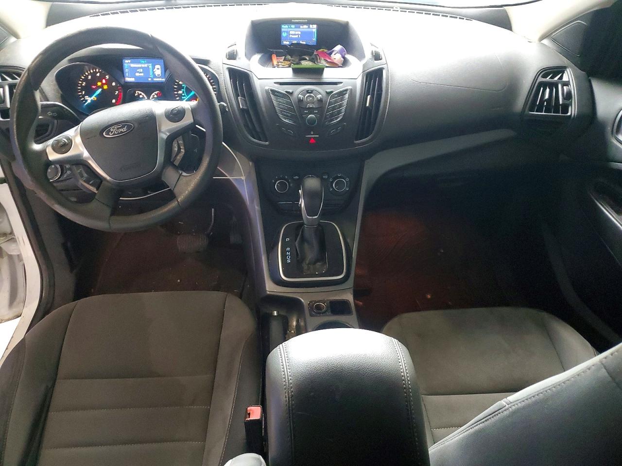 2013 Ford Escape Se Белый vin: 1FMCU9GX6DUC53410