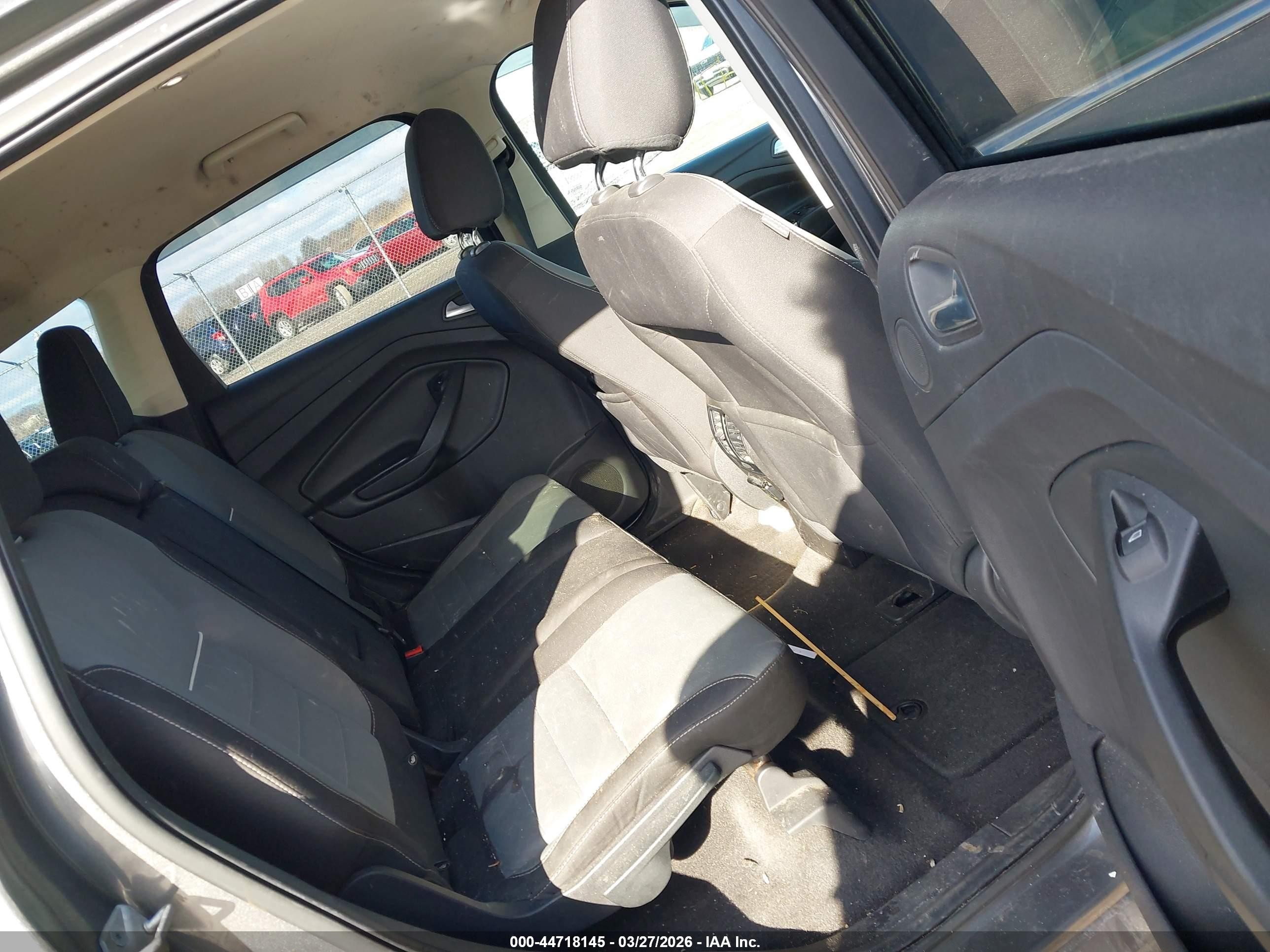 2014 Ford Escape Se Gray vin: 1FMCU9GX6EUA47974