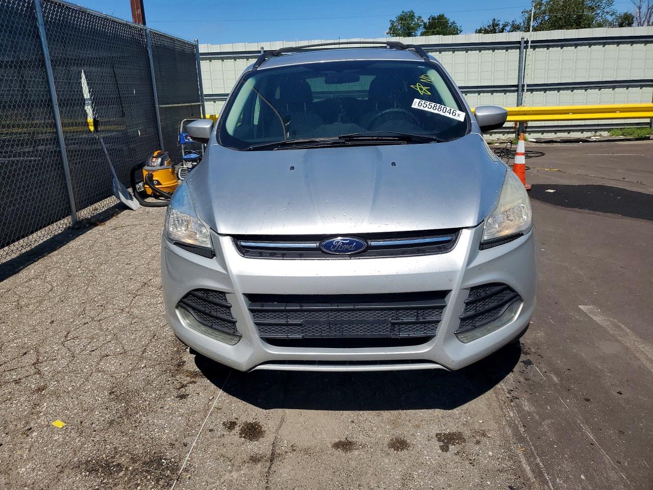 2014 Ford Escape Se Серебряный vin: 1FMCU9GX6EUA48624