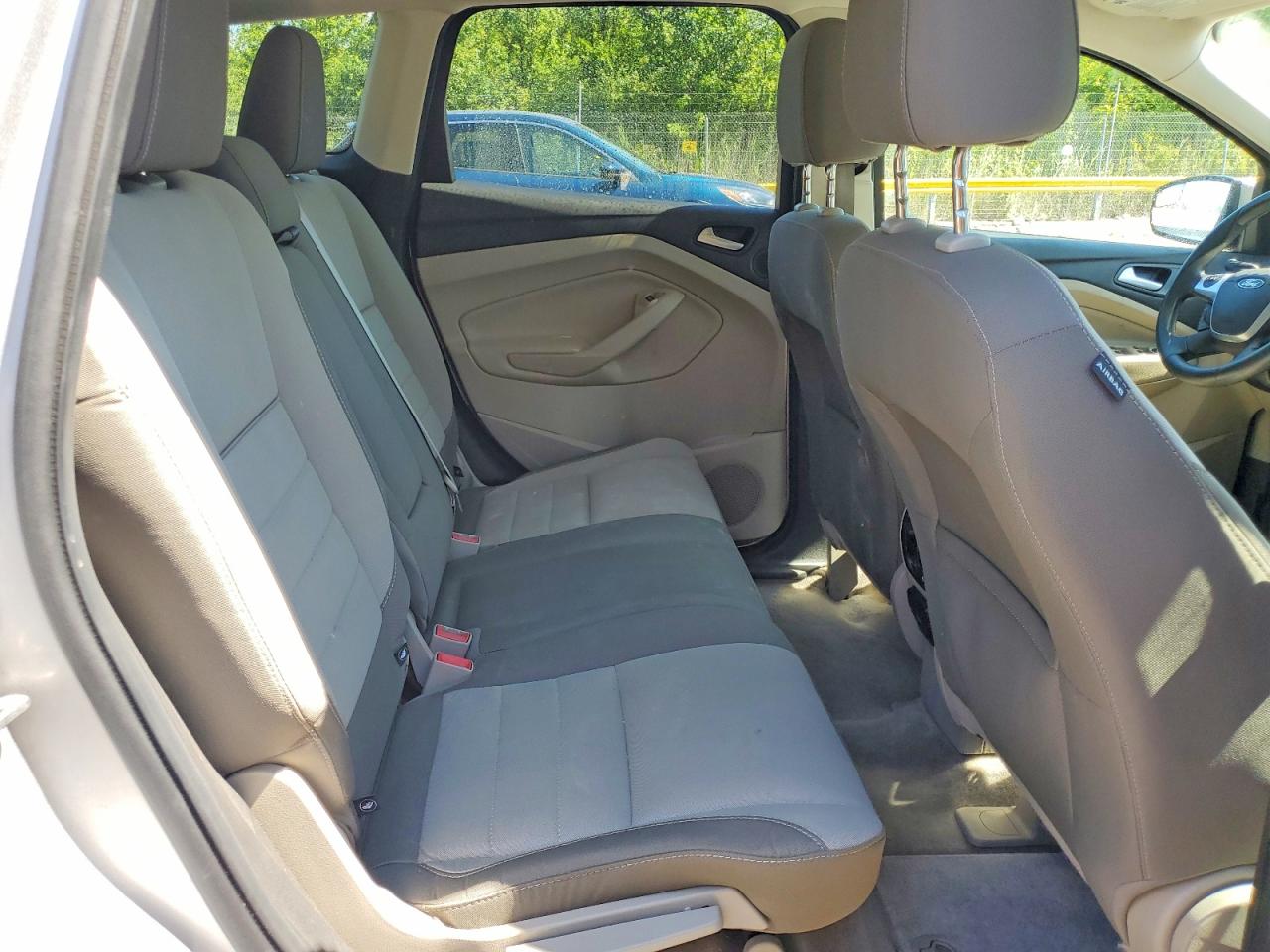 2014 Ford Escape Se Серебряный vin: 1FMCU9GX6EUA48624