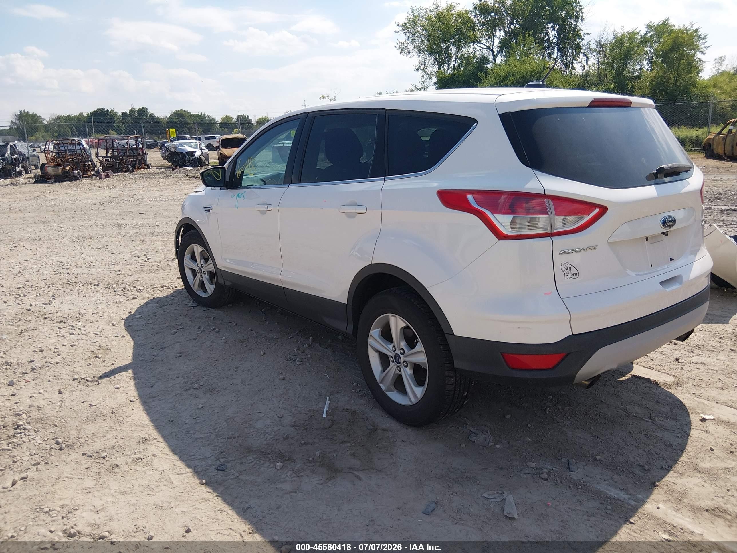 2014 Ford Escape Se White vin: 1FMCU9GX6EUB11527