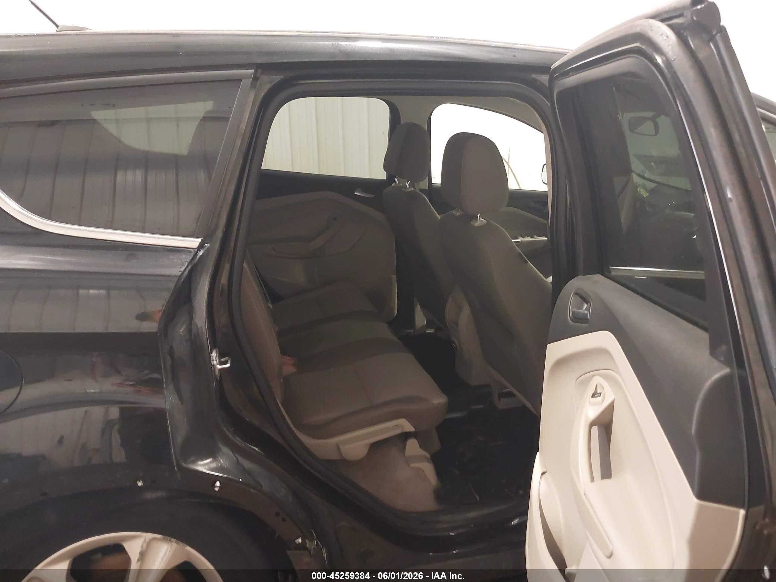 2014 Ford Escape Se Черный vin: 1FMCU9GX6EUB53146