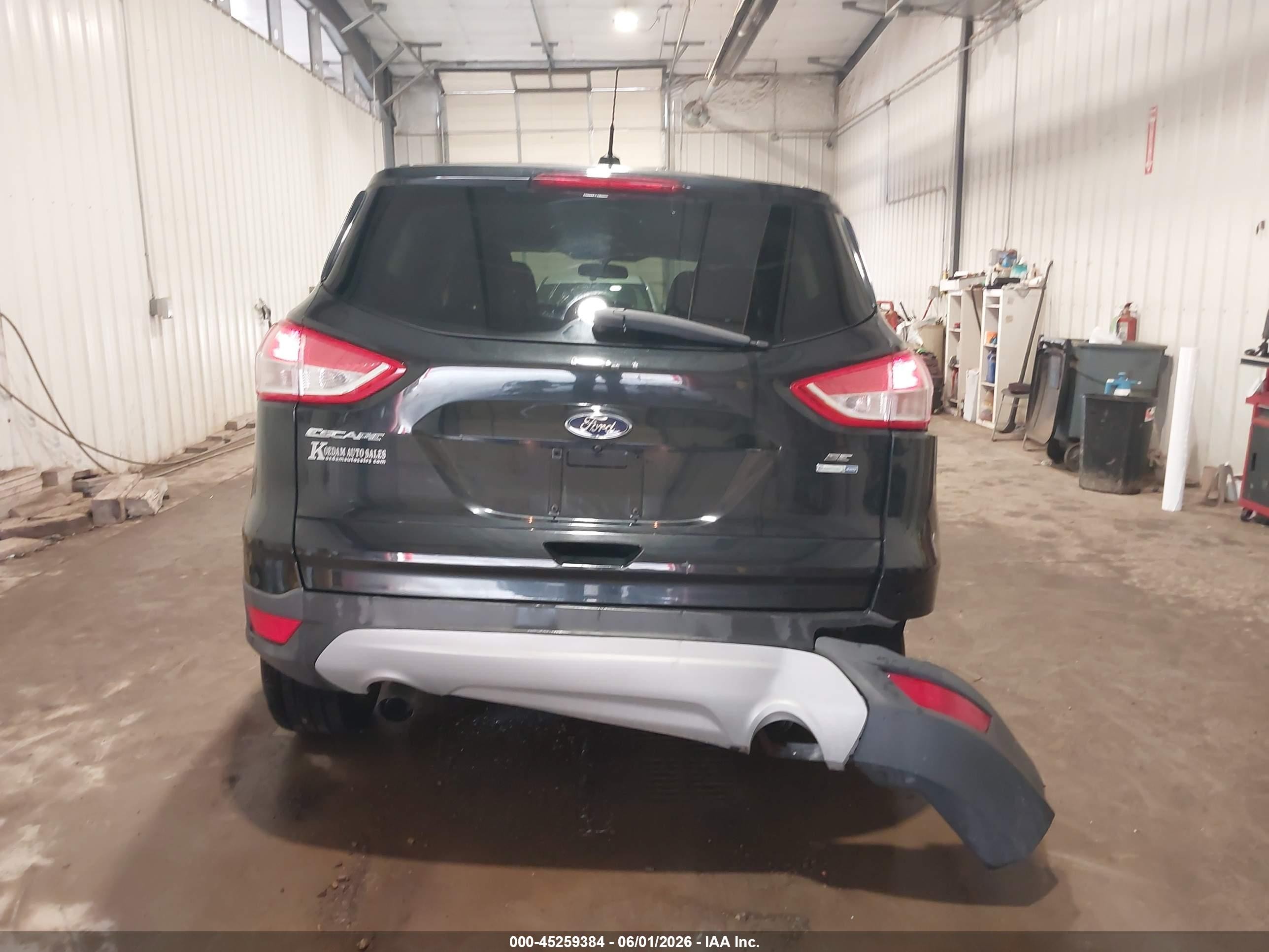 2014 Ford Escape Se Черный vin: 1FMCU9GX6EUB53146